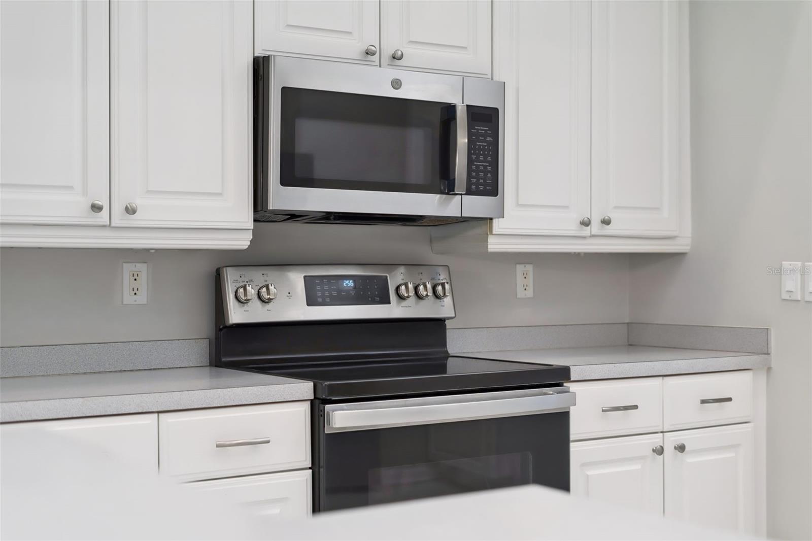 SPRINGS THE DEERWOOD ESTATES - Residential