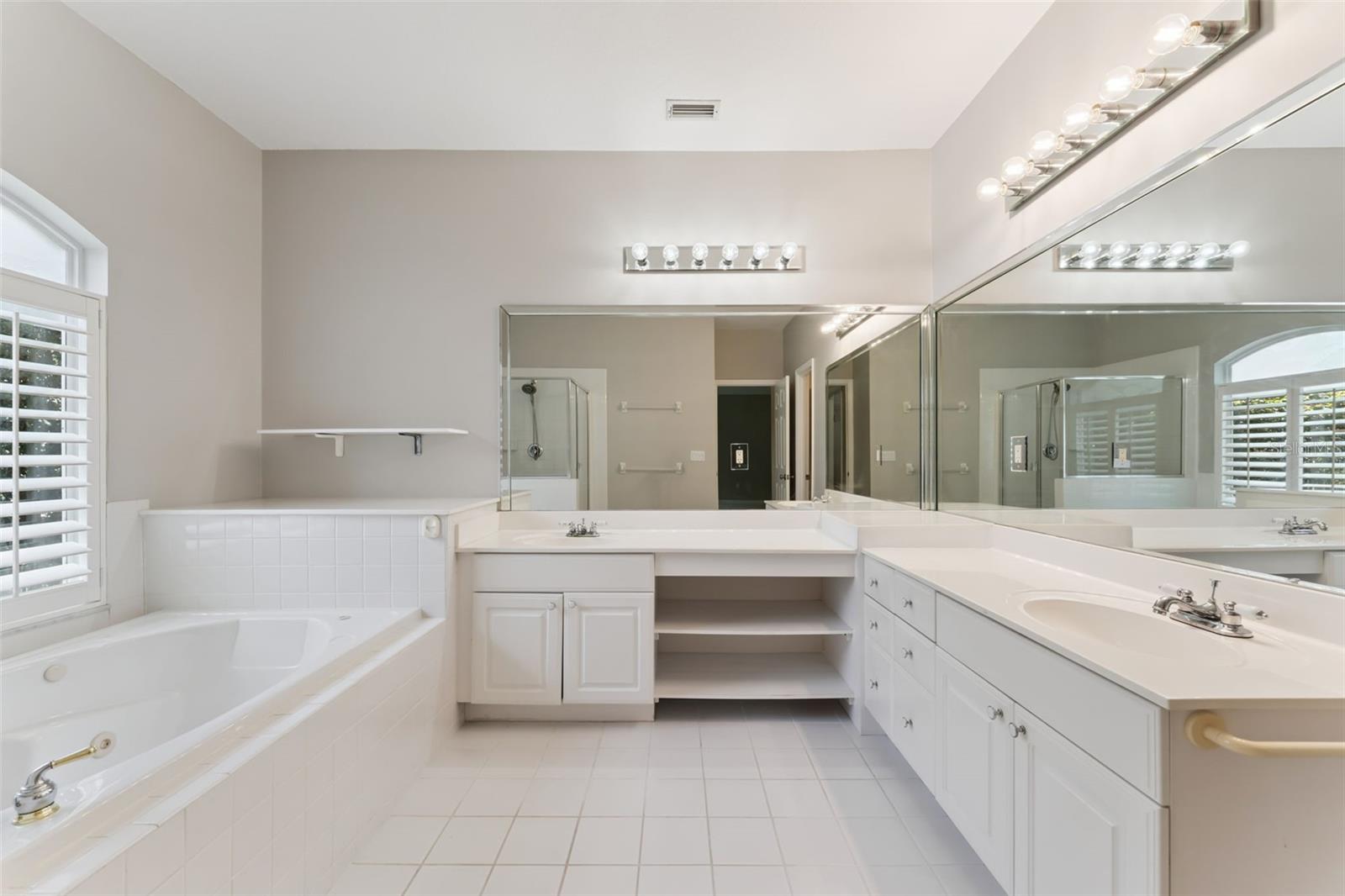 SPRINGS THE DEERWOOD ESTATES - Residential
