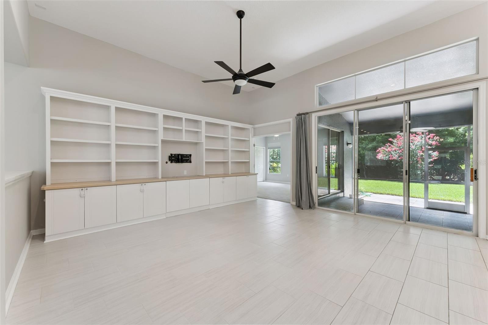 SPRINGS THE DEERWOOD ESTATES - Residential