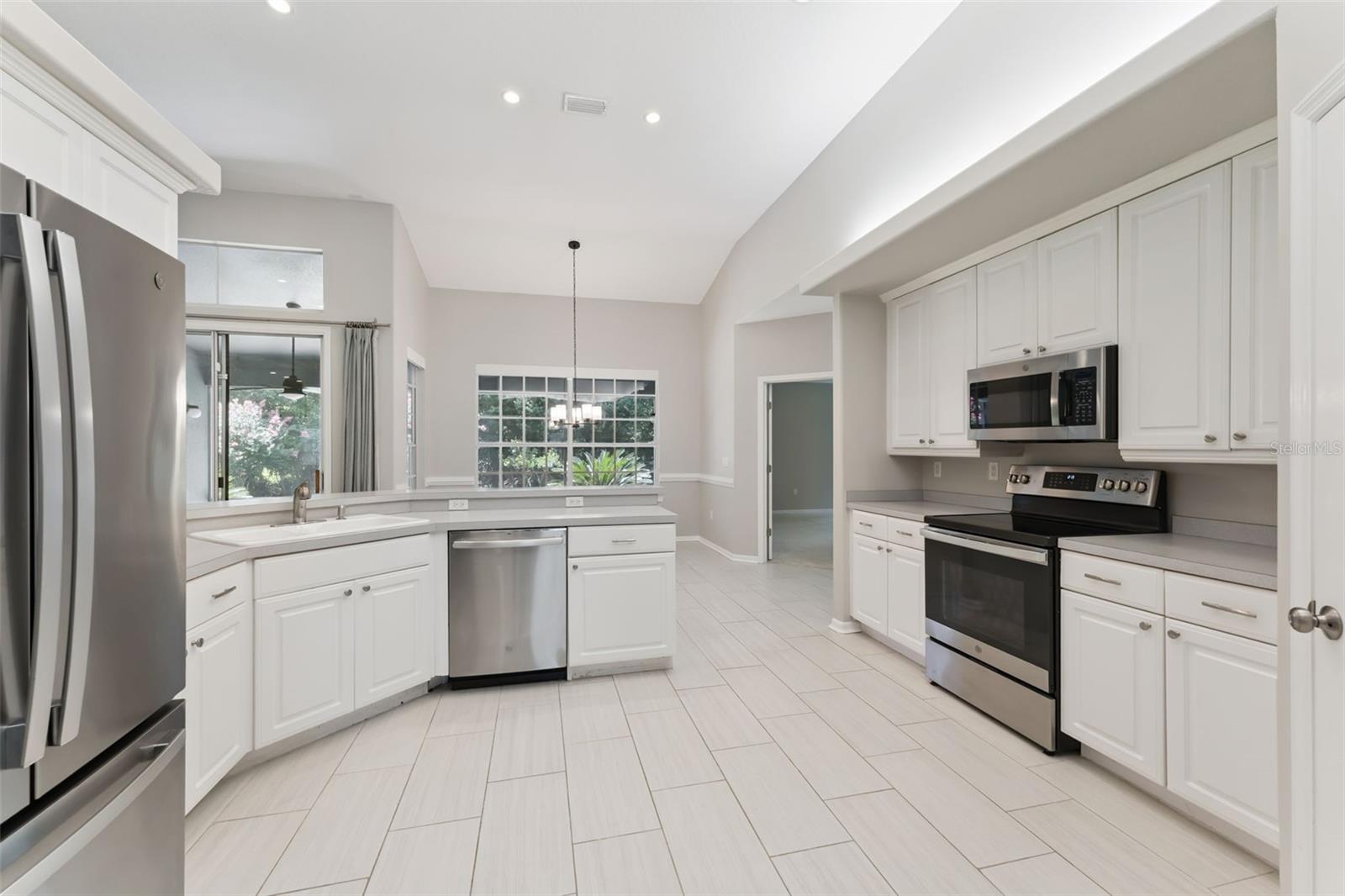 SPRINGS THE DEERWOOD ESTATES - Residential