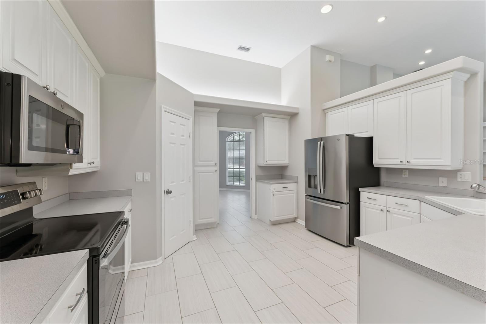 SPRINGS THE DEERWOOD ESTATES - Residential