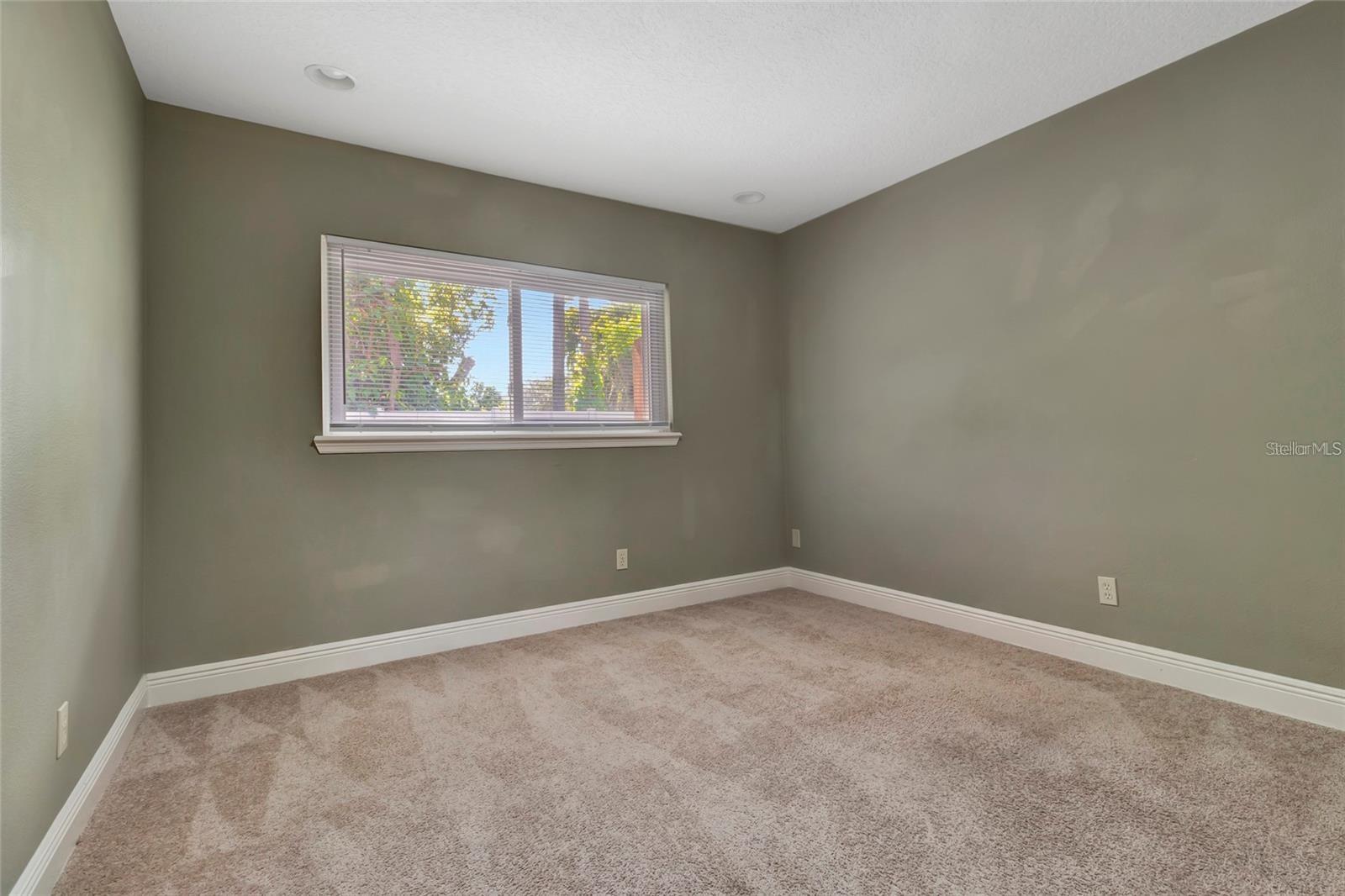 ANNIE L BERRY SUB - Residential Lease