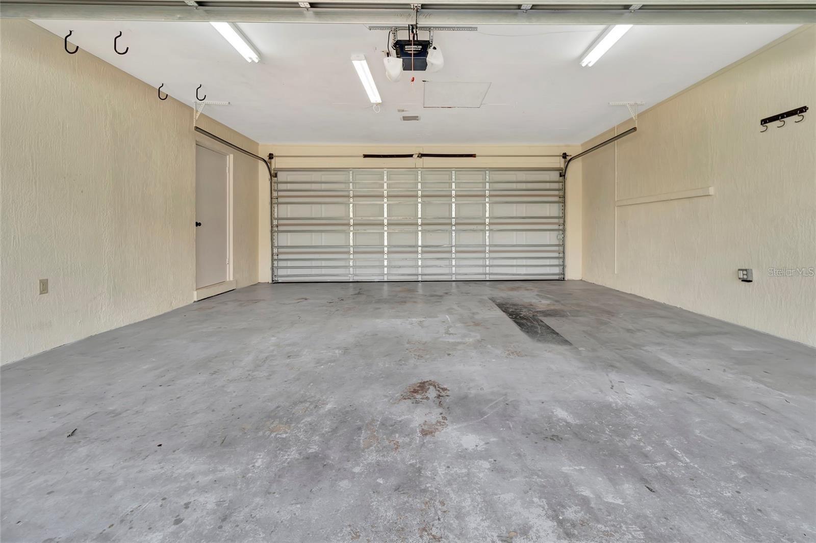 ANNIE L BERRY SUB - Residential Lease