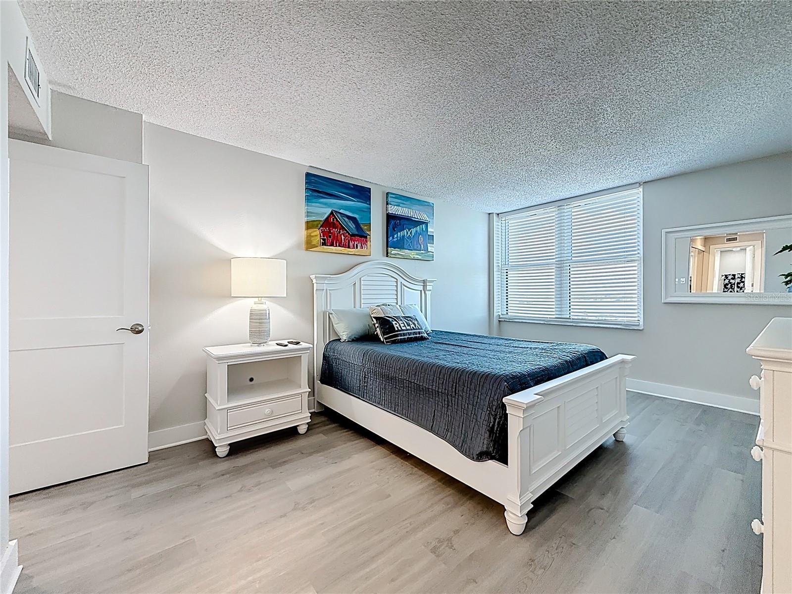 STARBOARD TOWER - Residential Lease