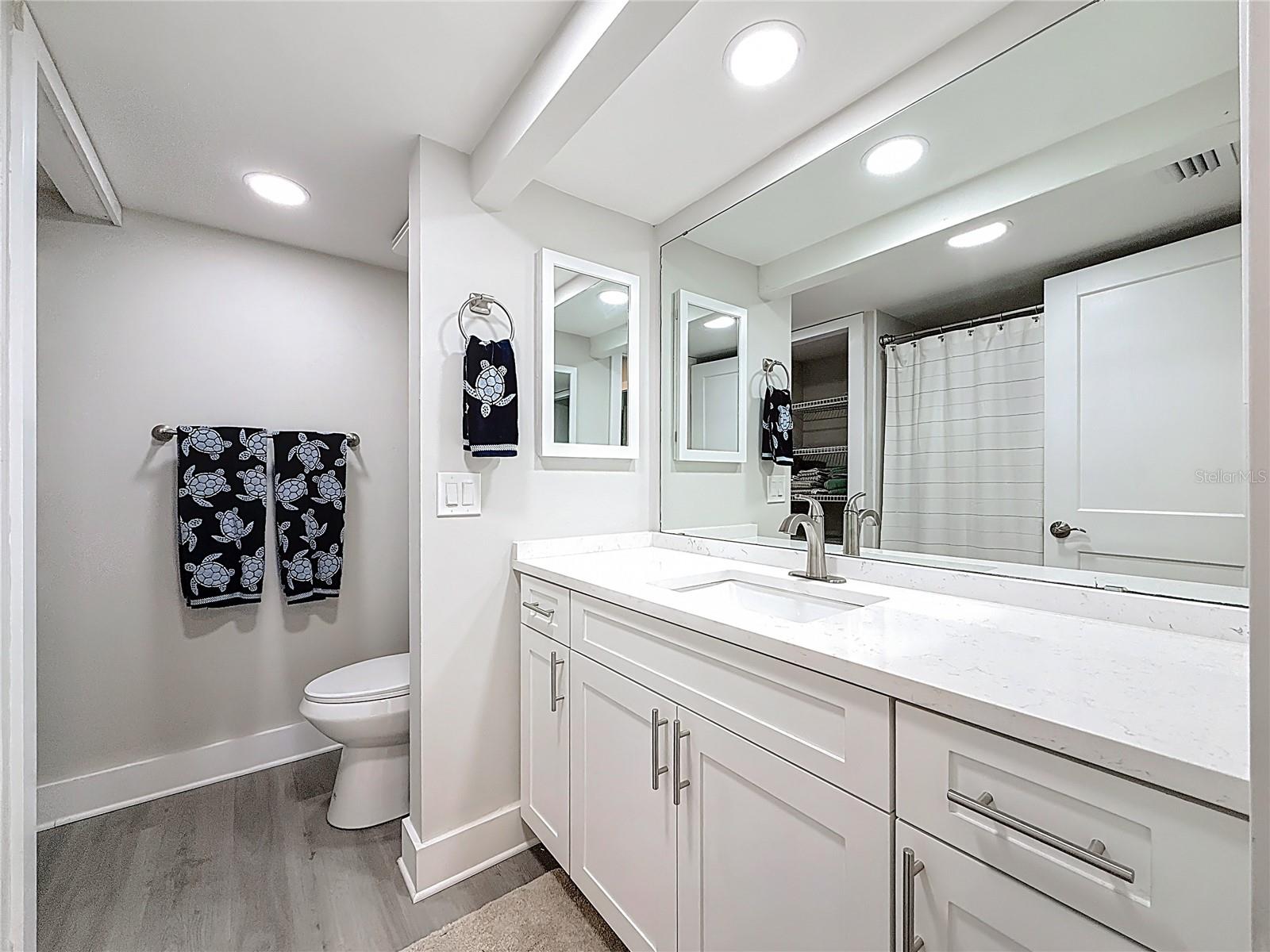 STARBOARD TOWER - Residential Lease