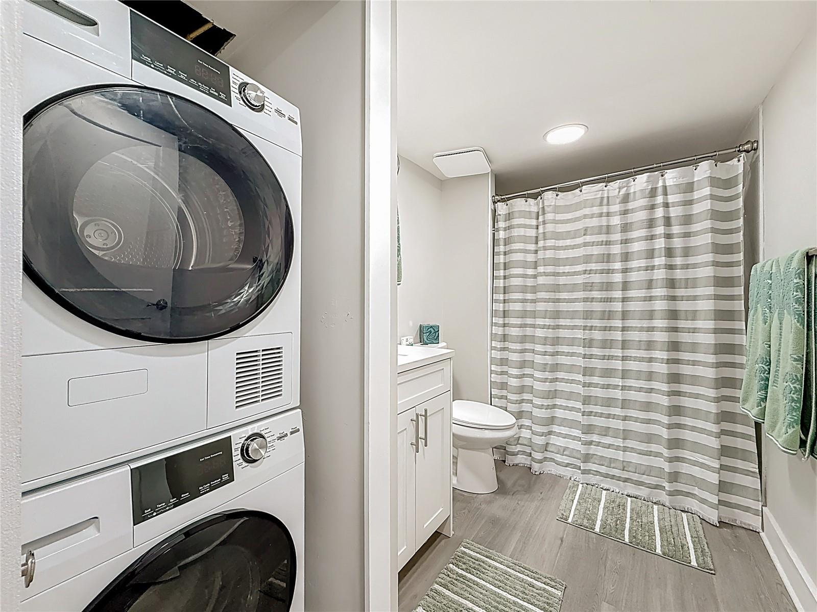 STARBOARD TOWER - Residential Lease
