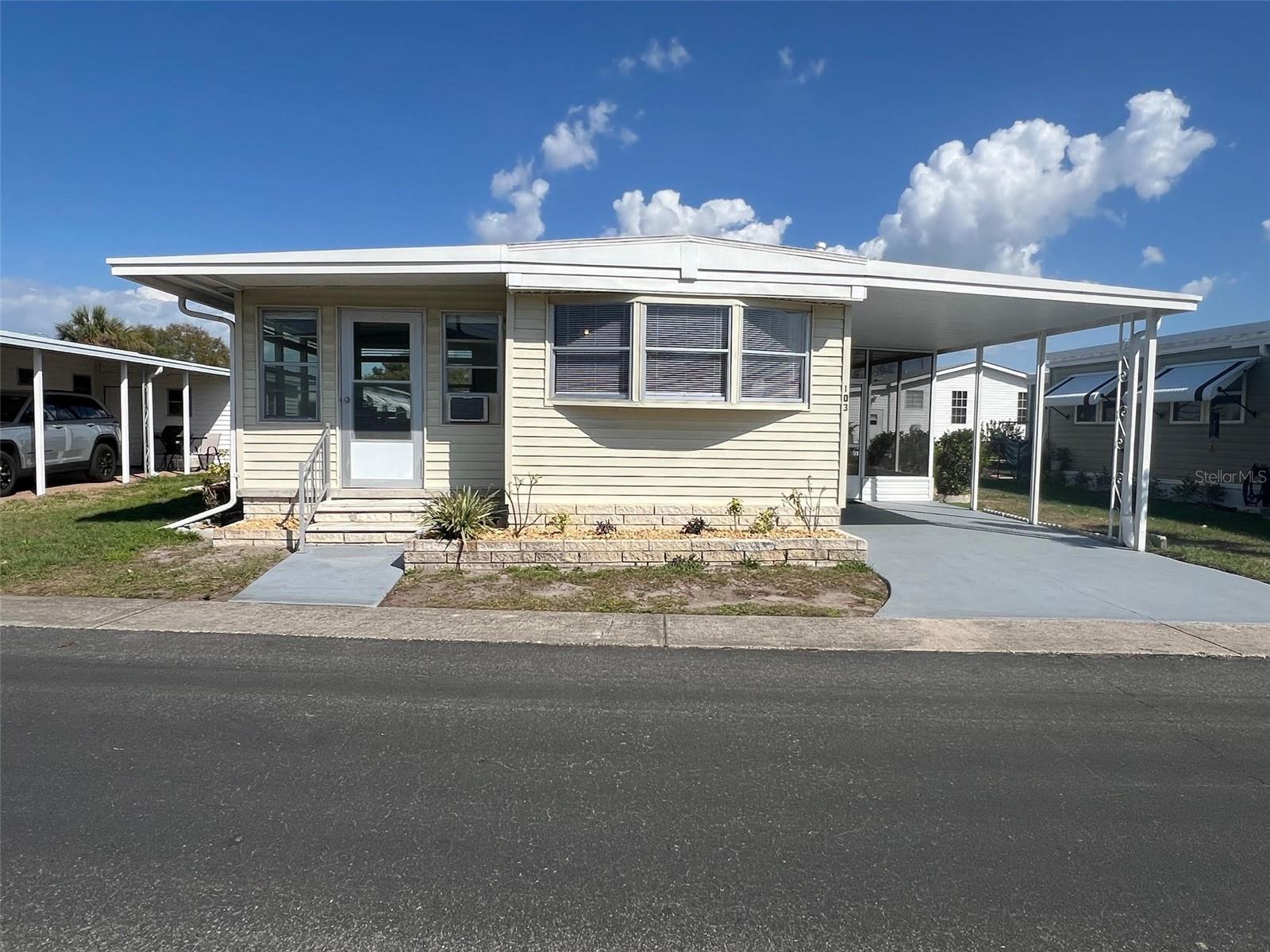 PALM HILL MOBILE HOME PARK UNREC - Residential