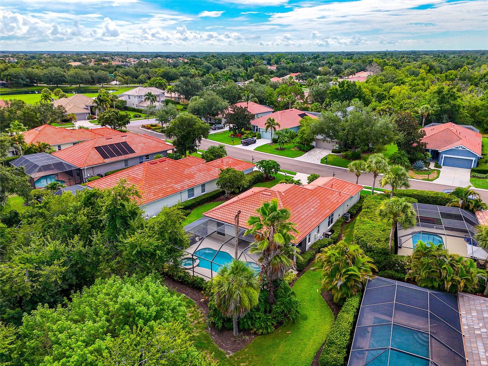 WATERLEFE GOLF & RIVER CLUB - Residential