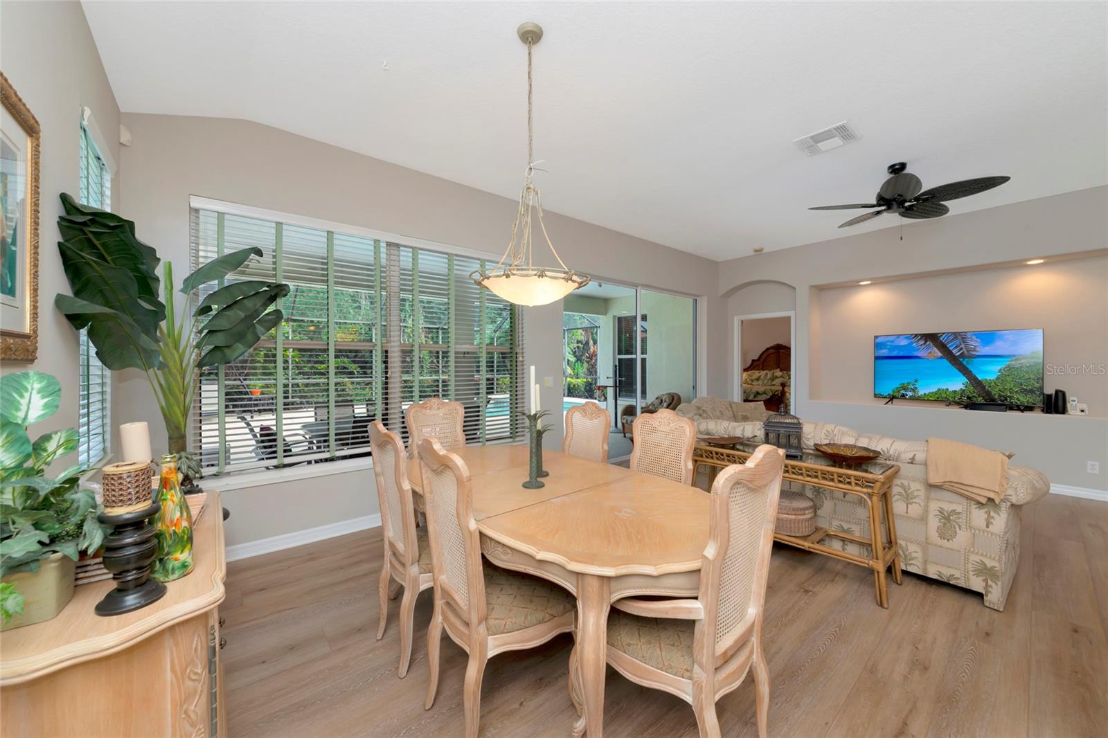 WATERLEFE GOLF & RIVER CLUB - Residential