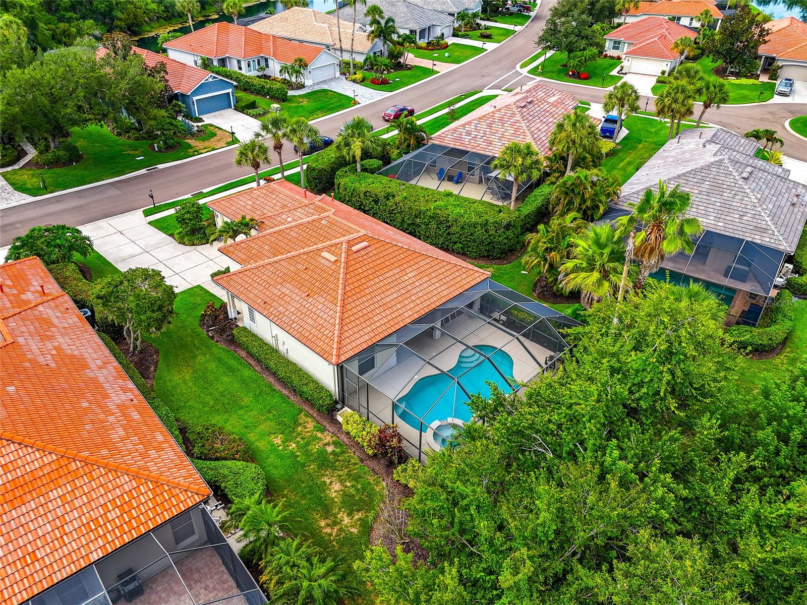 WATERLEFE GOLF & RIVER CLUB - Residential