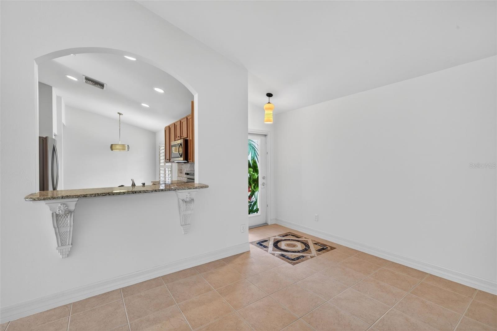 SATURNIA LAKES 3 - Residential