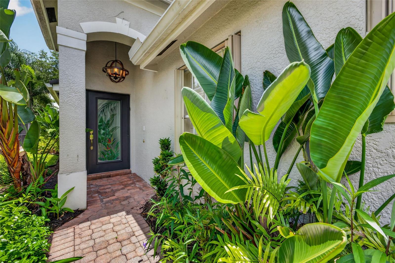 SATURNIA LAKES 3 - Residential