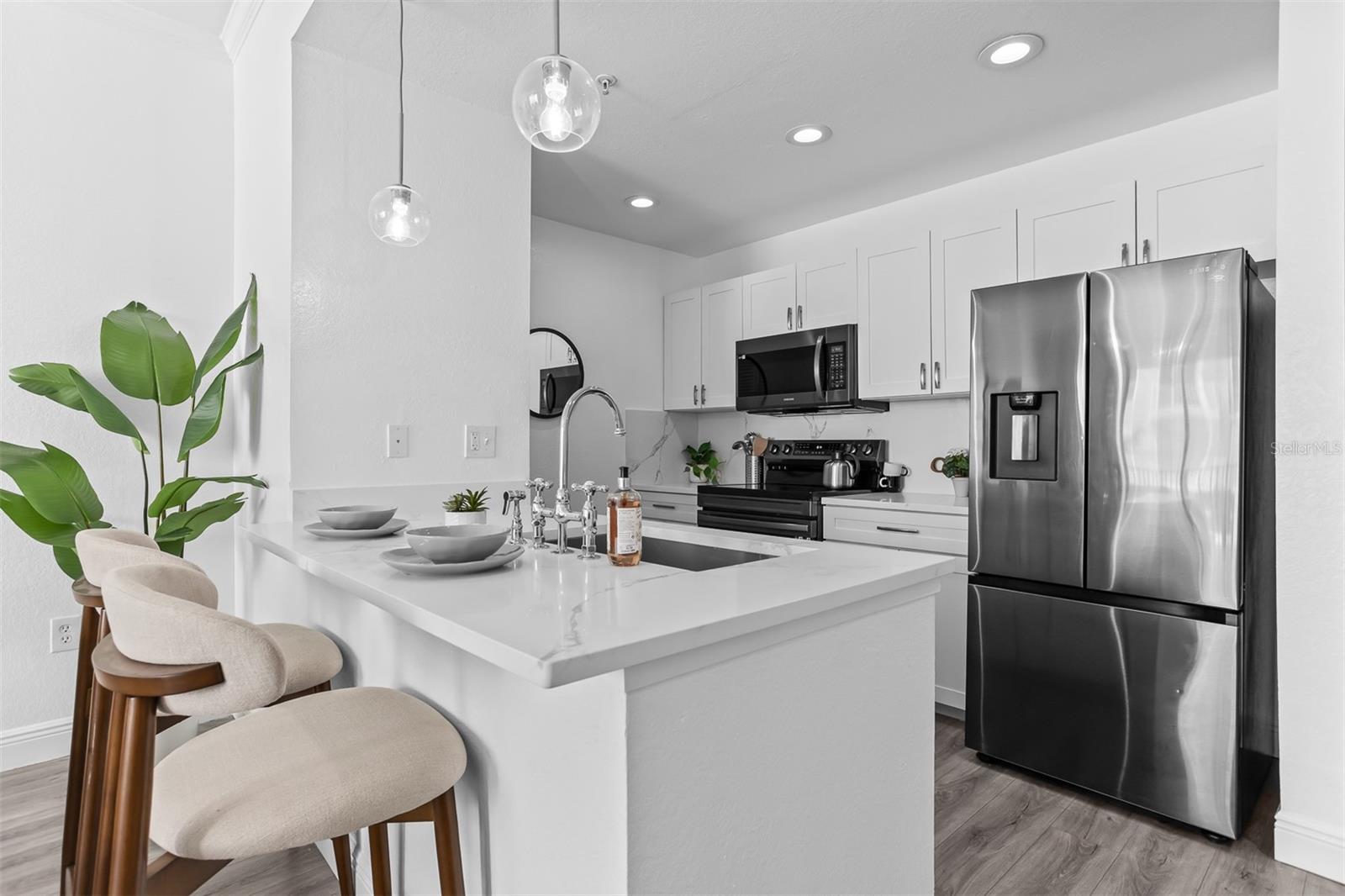 PARKCREST HARBOUR ISLAND CONDO - Residential