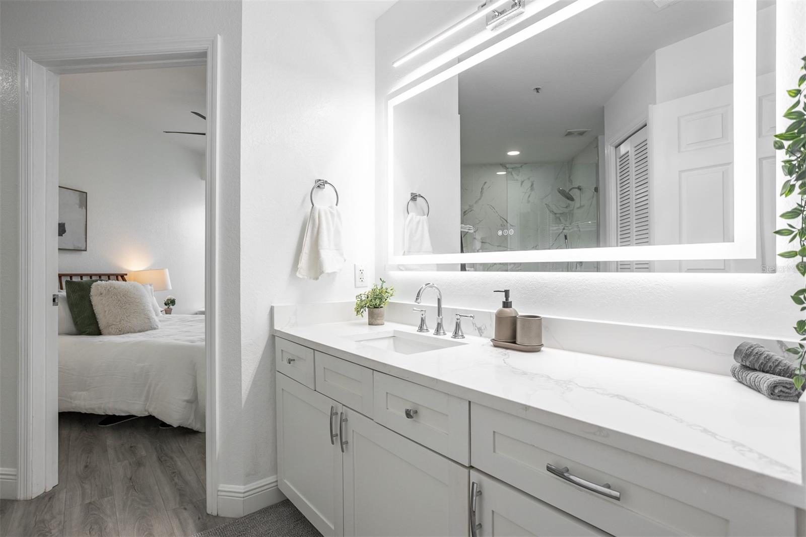 PARKCREST HARBOUR ISLAND CONDO - Residential