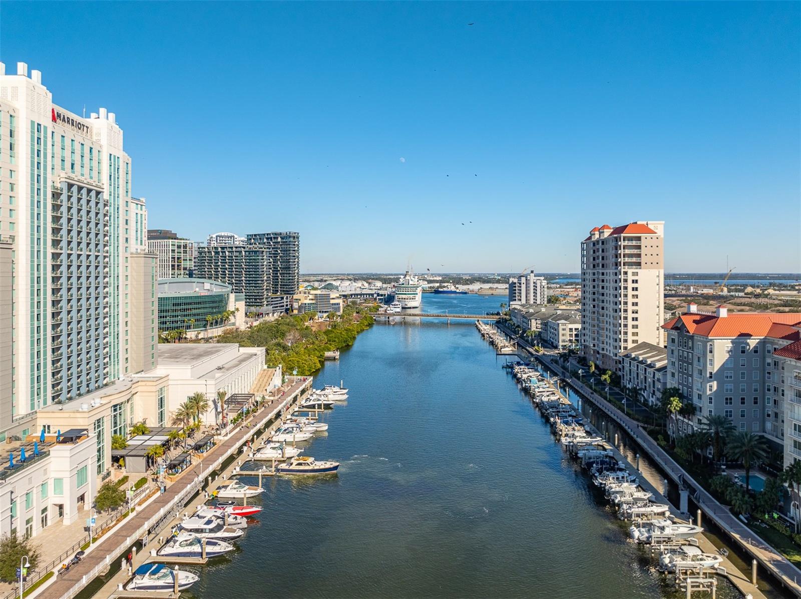 PARKCREST HARBOUR ISLAND CONDO - Residential