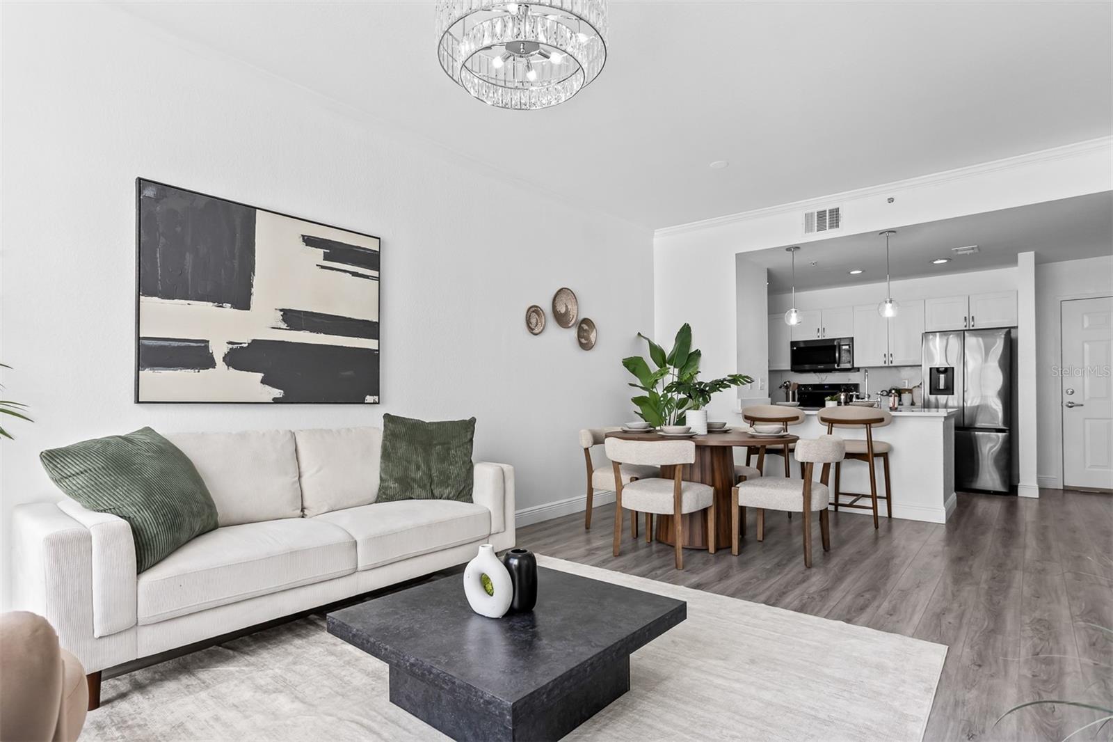 PARKCREST HARBOUR ISLAND CONDO - Residential