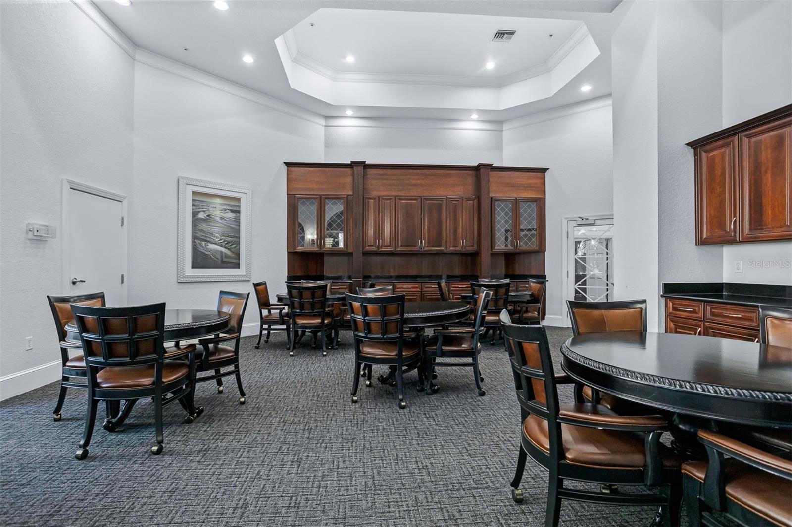 PARKCREST HARBOUR ISLAND CONDO - Residential