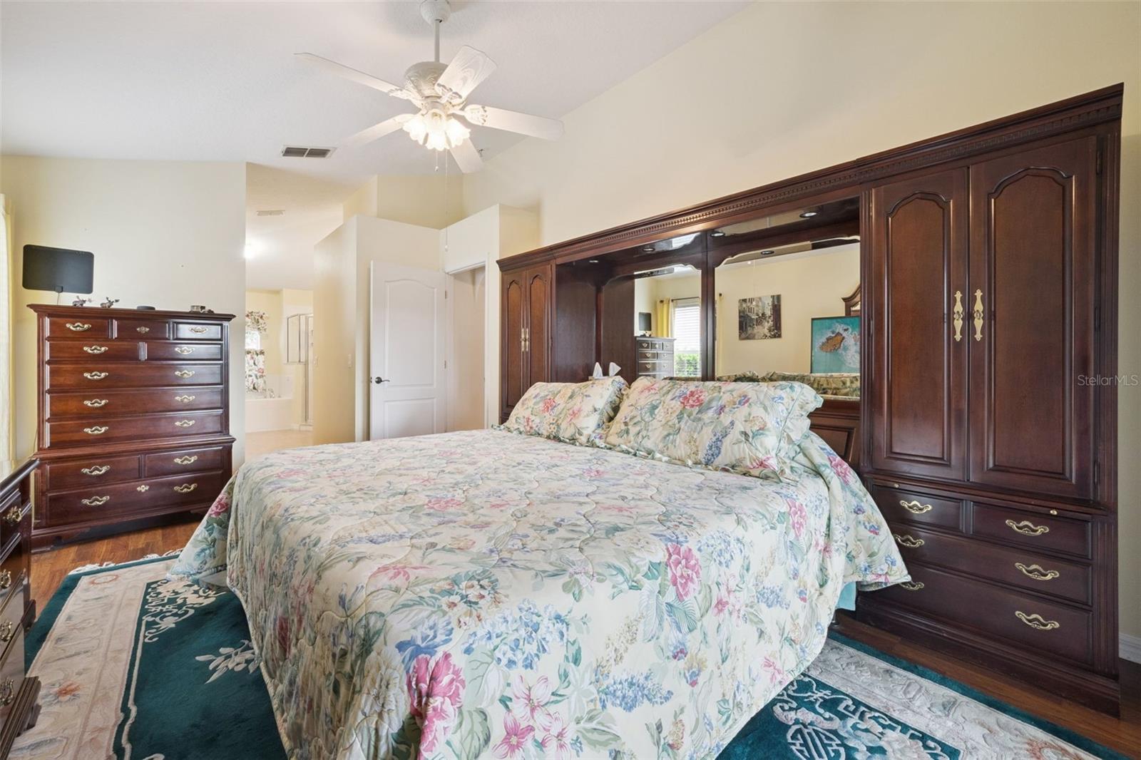 ADDISON PLACE SUB - Residential