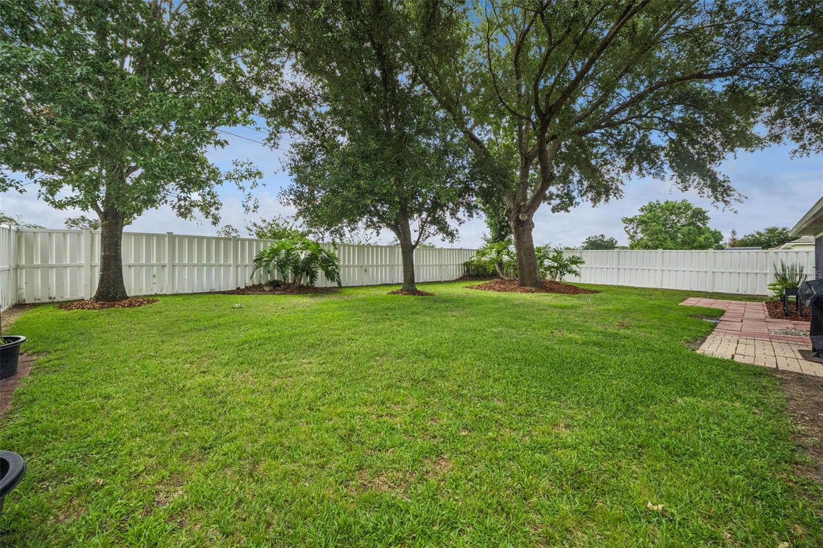 ADDISON PLACE SUB - Residential