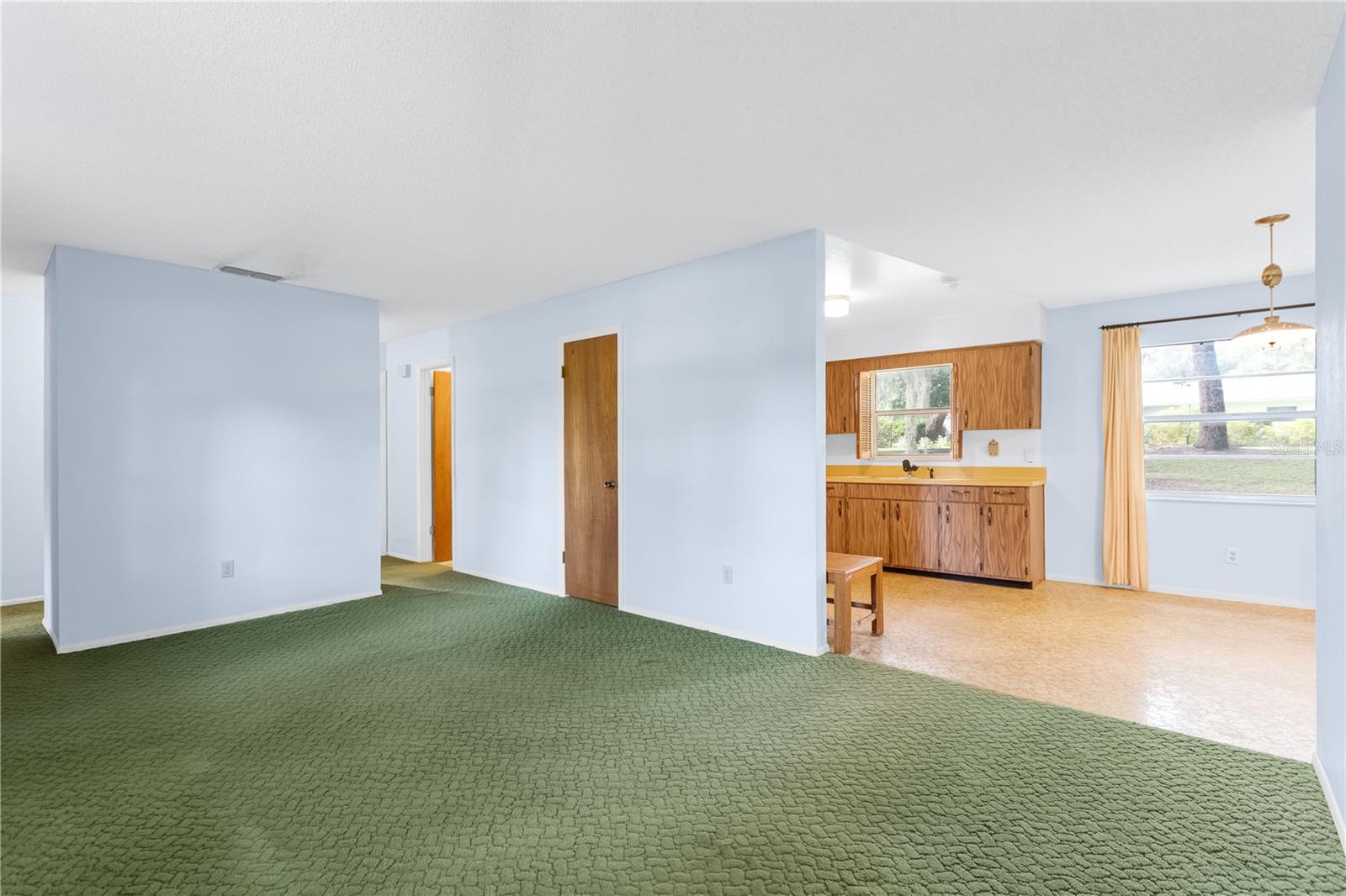 CRYSTAL LAKE WINTER HOMES - Residential