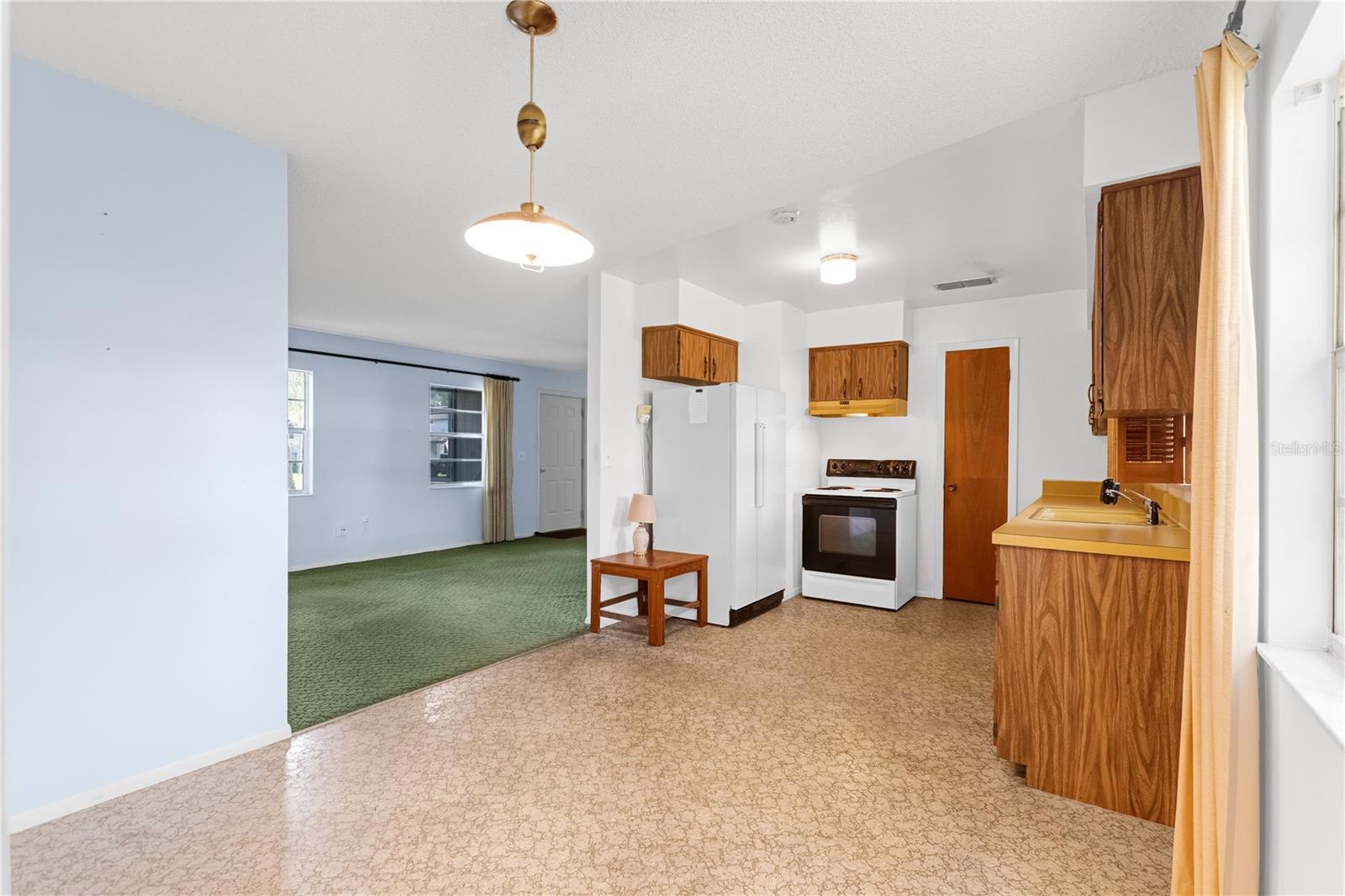 CRYSTAL LAKE WINTER HOMES - Residential
