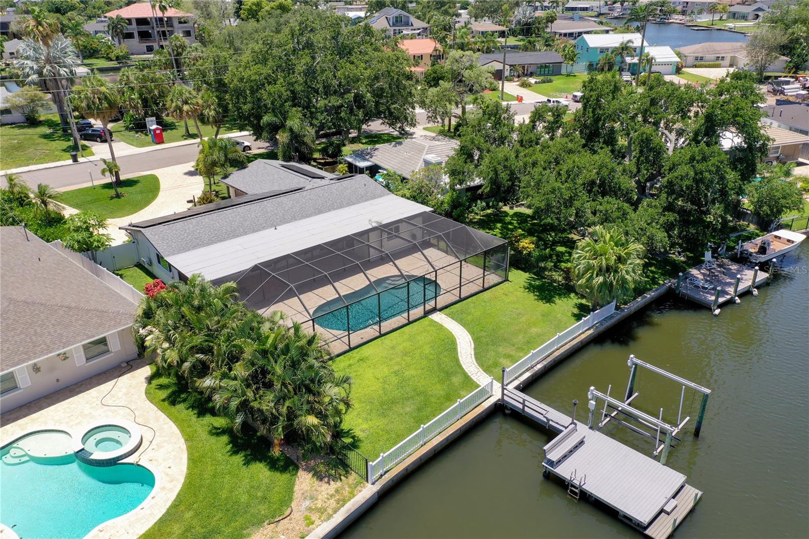 LAKE VENICE SHORES - Residential