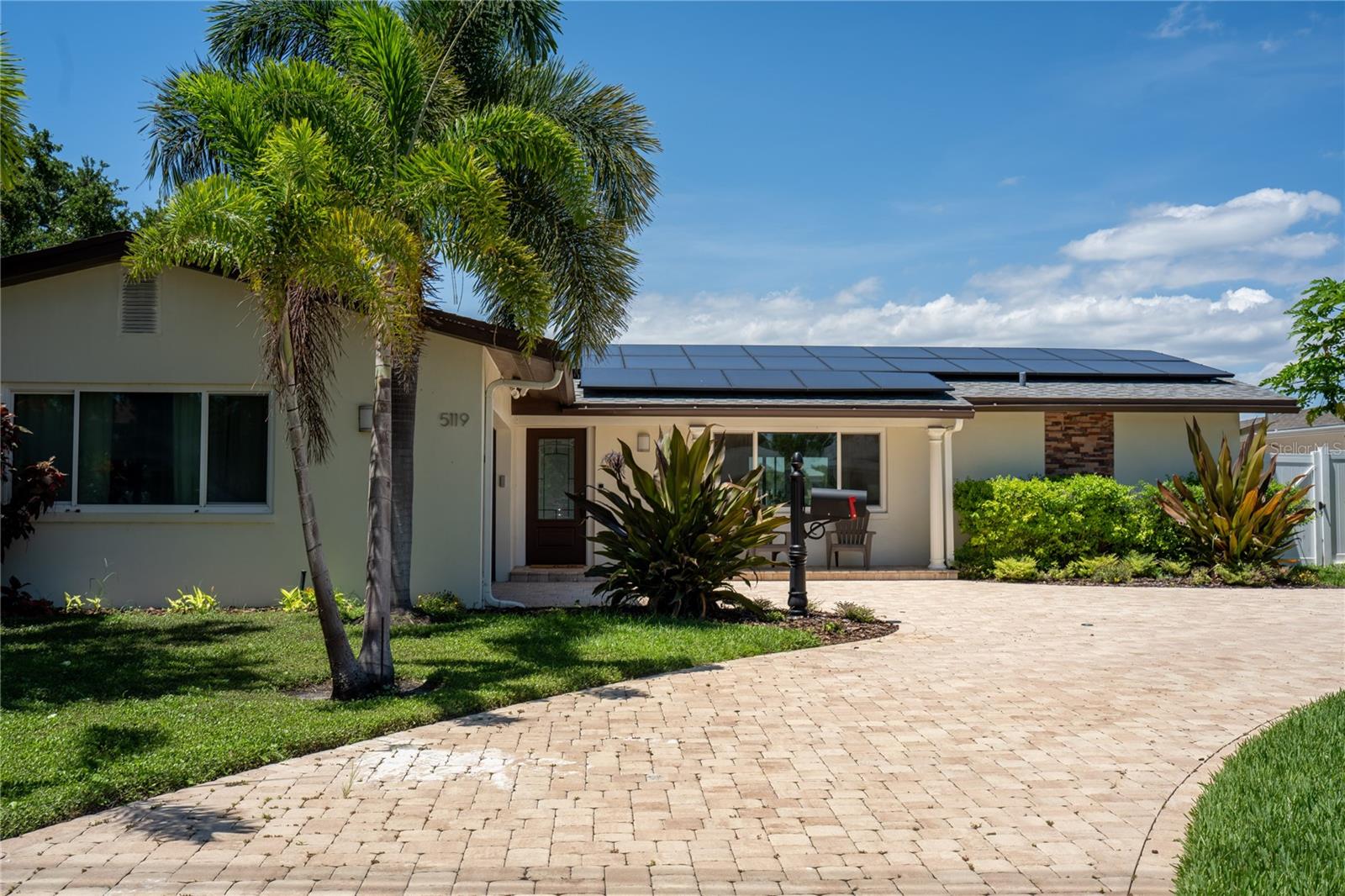 LAKE VENICE SHORES - Residential
