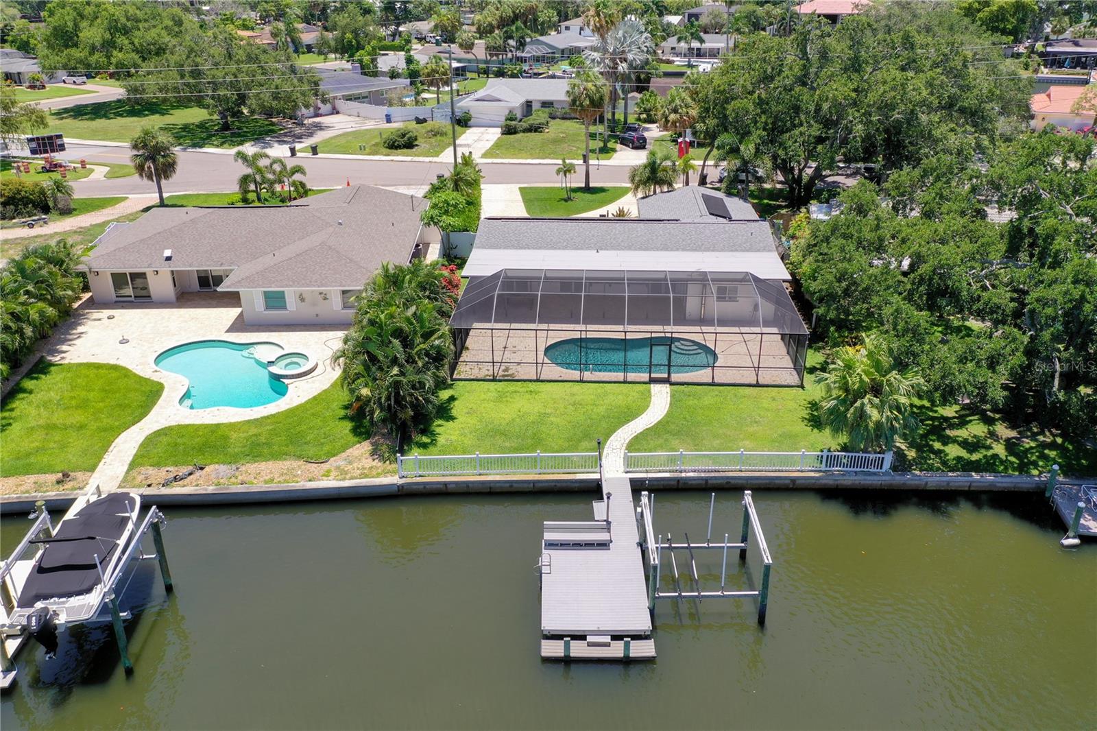 LAKE VENICE SHORES - Residential