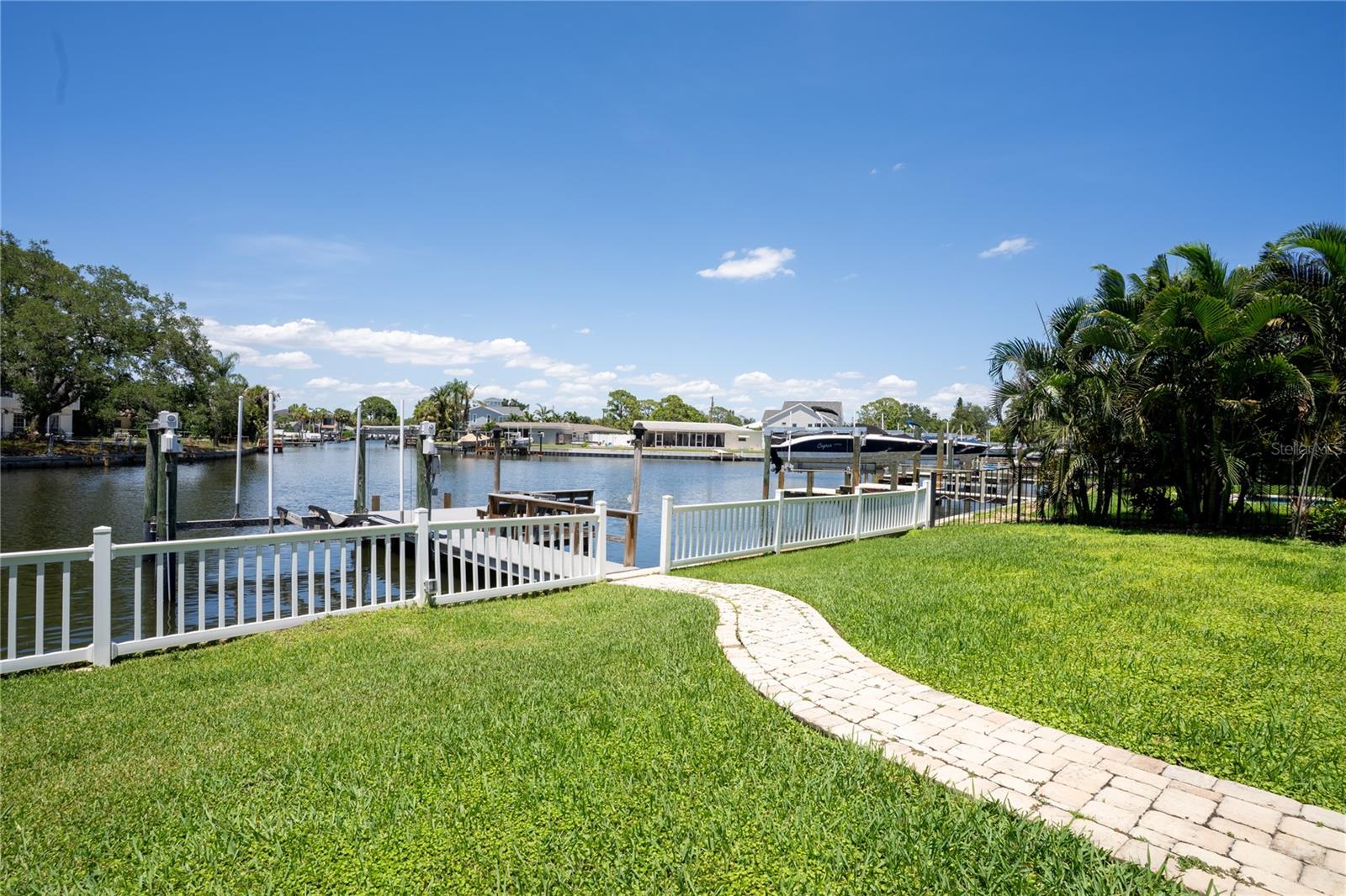 LAKE VENICE SHORES - Residential
