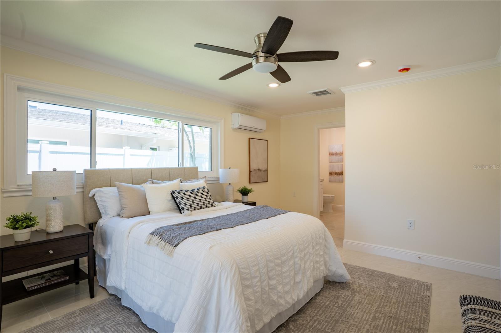 LAKE VENICE SHORES - Residential
