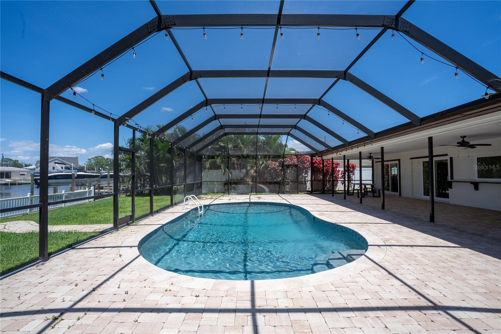 LAKE VENICE SHORES - Residential