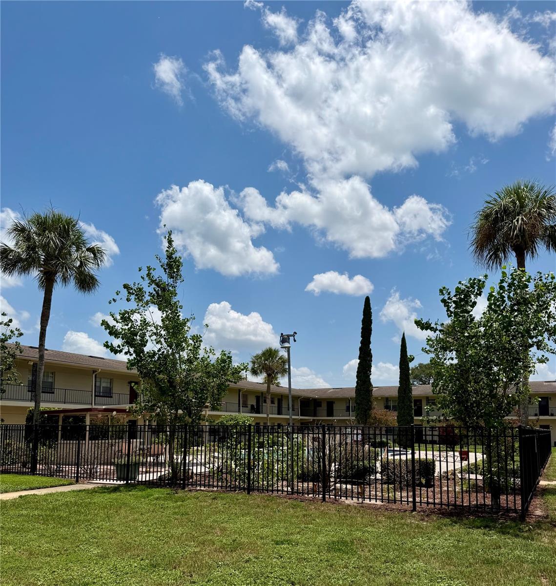 SILVER PINES GOLF VILLAGE CONDO - Residential