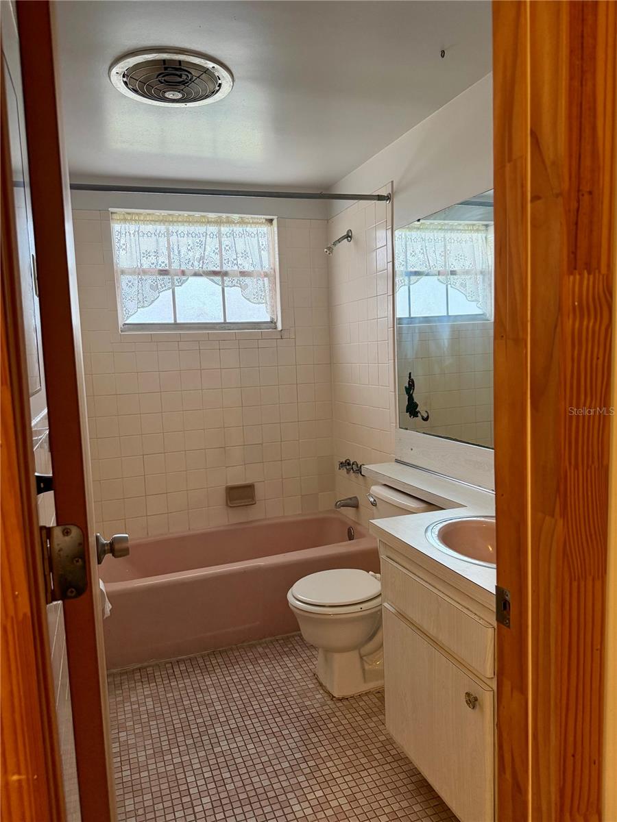 SILVER PINES GOLF VILLAGE CONDO - Residential