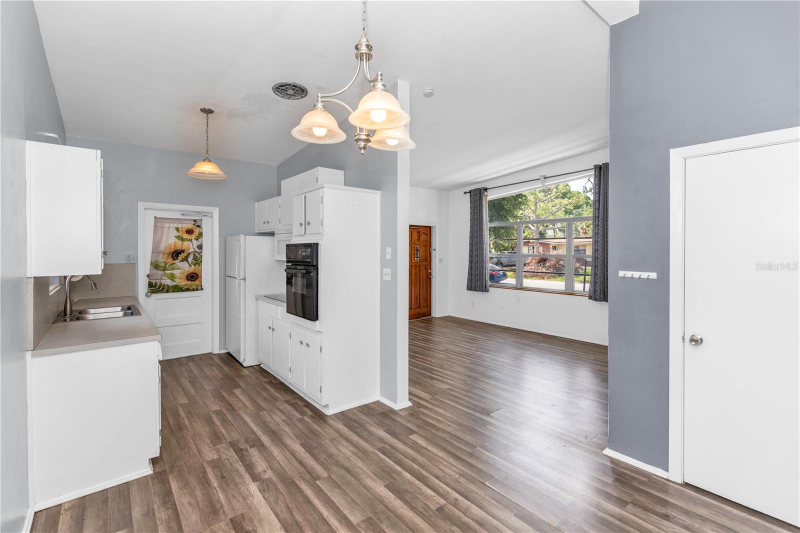 PINERIDGE SUB - Residential