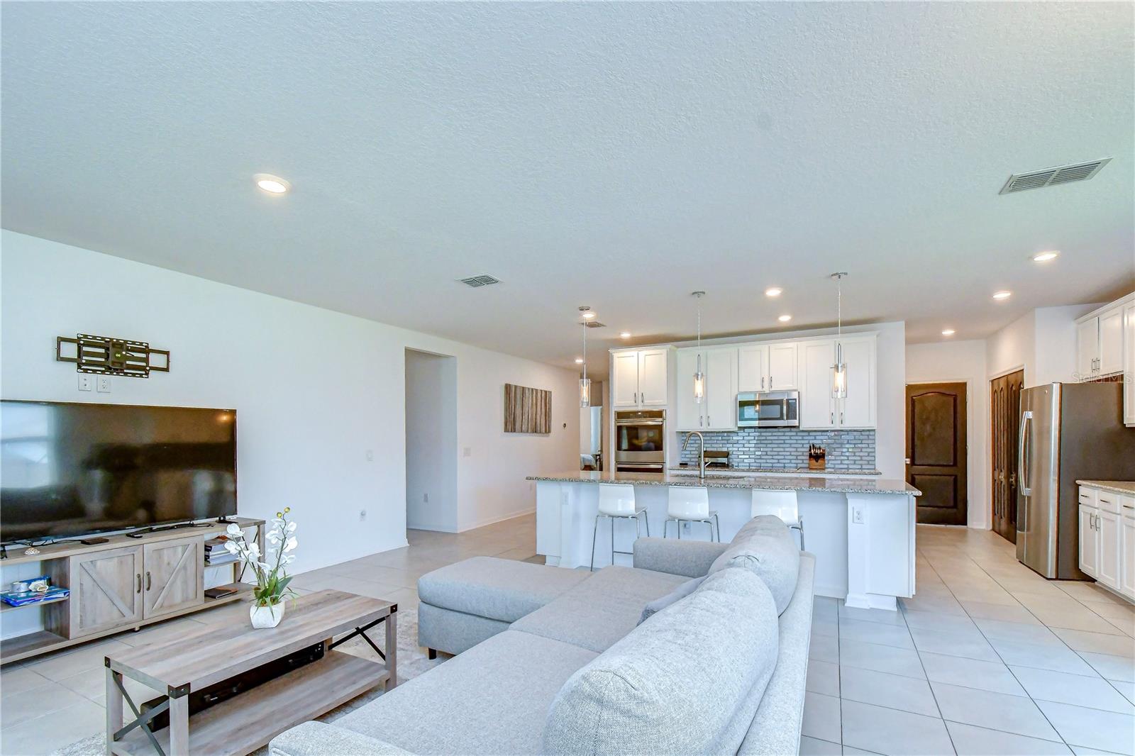 EPPERSON RANCH SOUTH PH 1E-2 - Residential