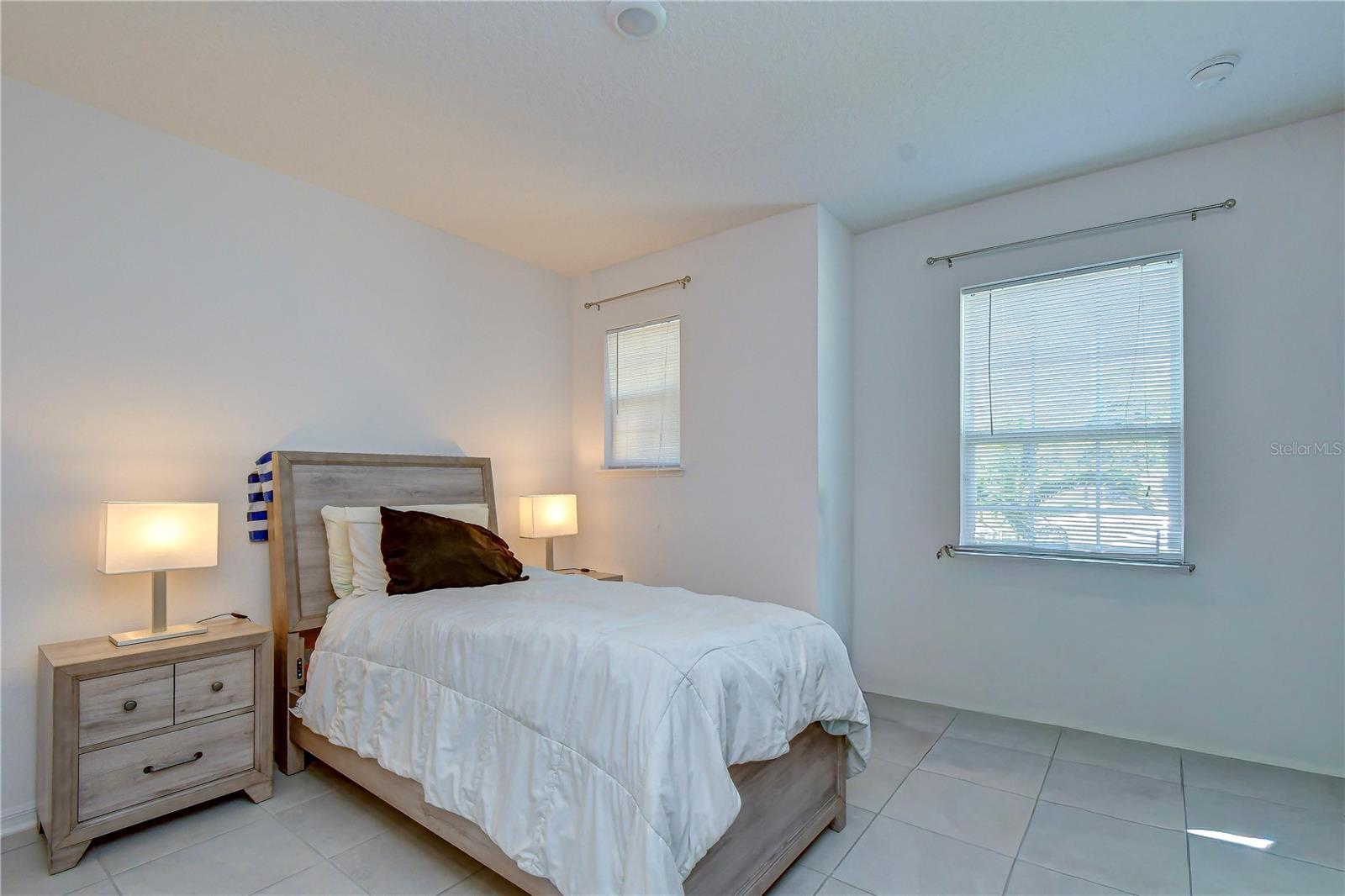 EPPERSON RANCH SOUTH PH 1E-2 - Residential