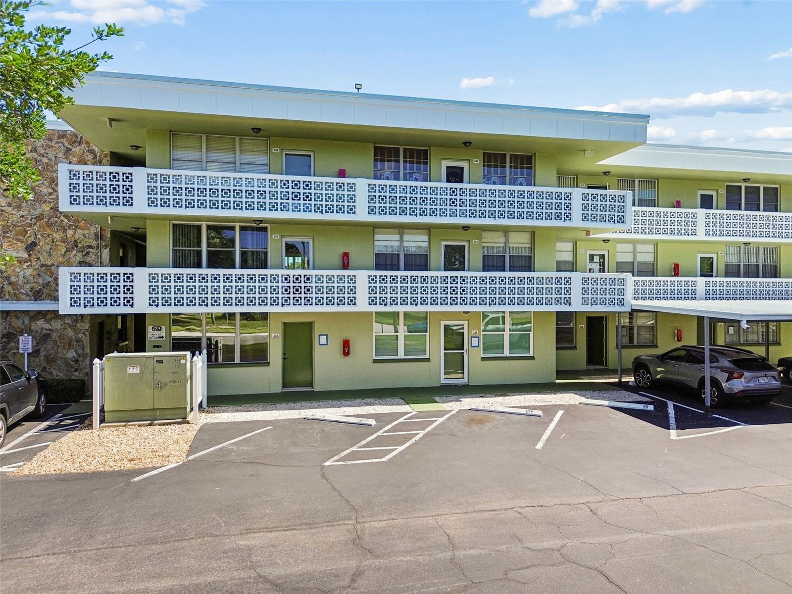 WINSTON PARK NORTHEAST - Residential