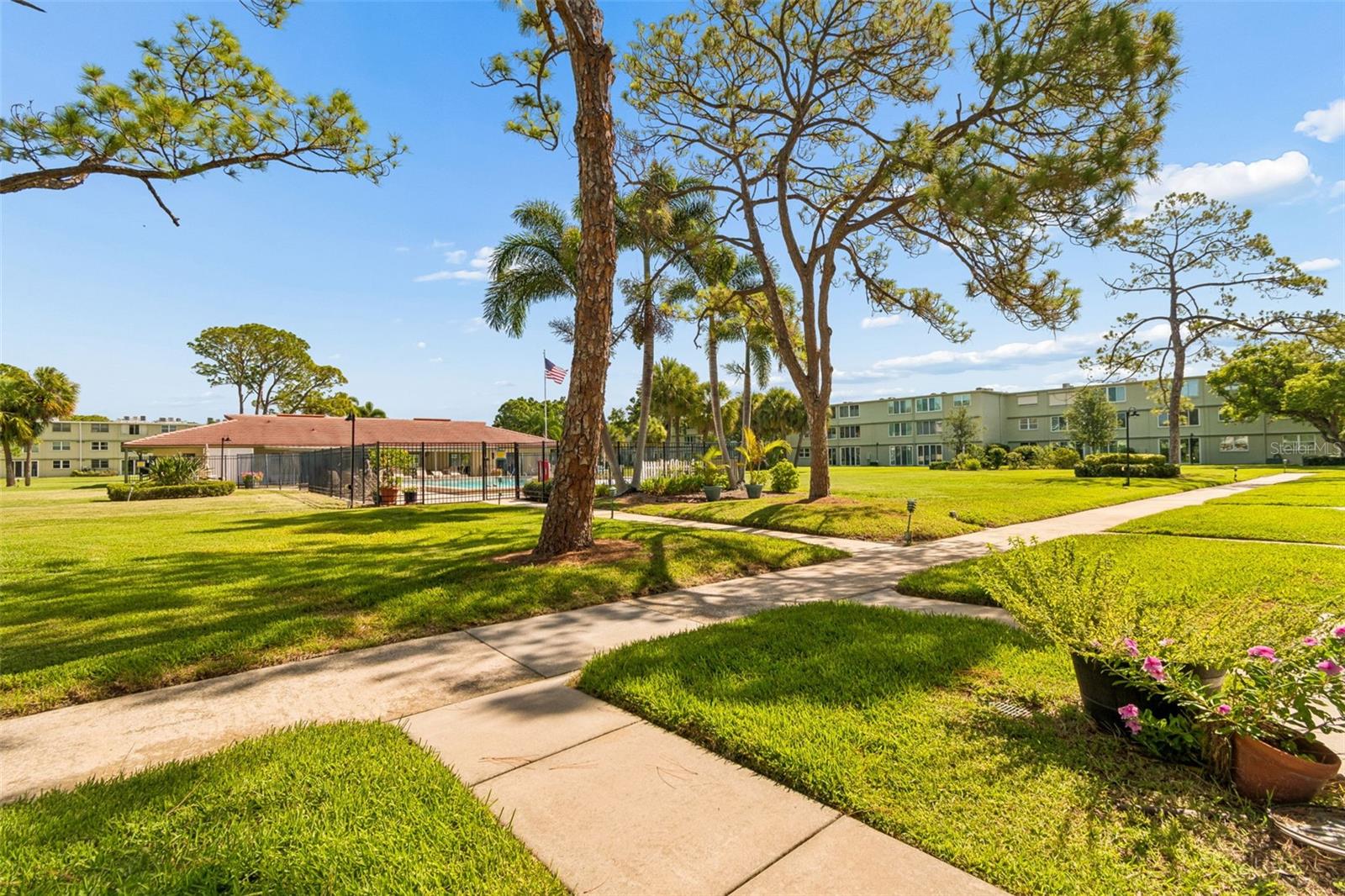 WINSTON PARK NORTHEAST - Residential