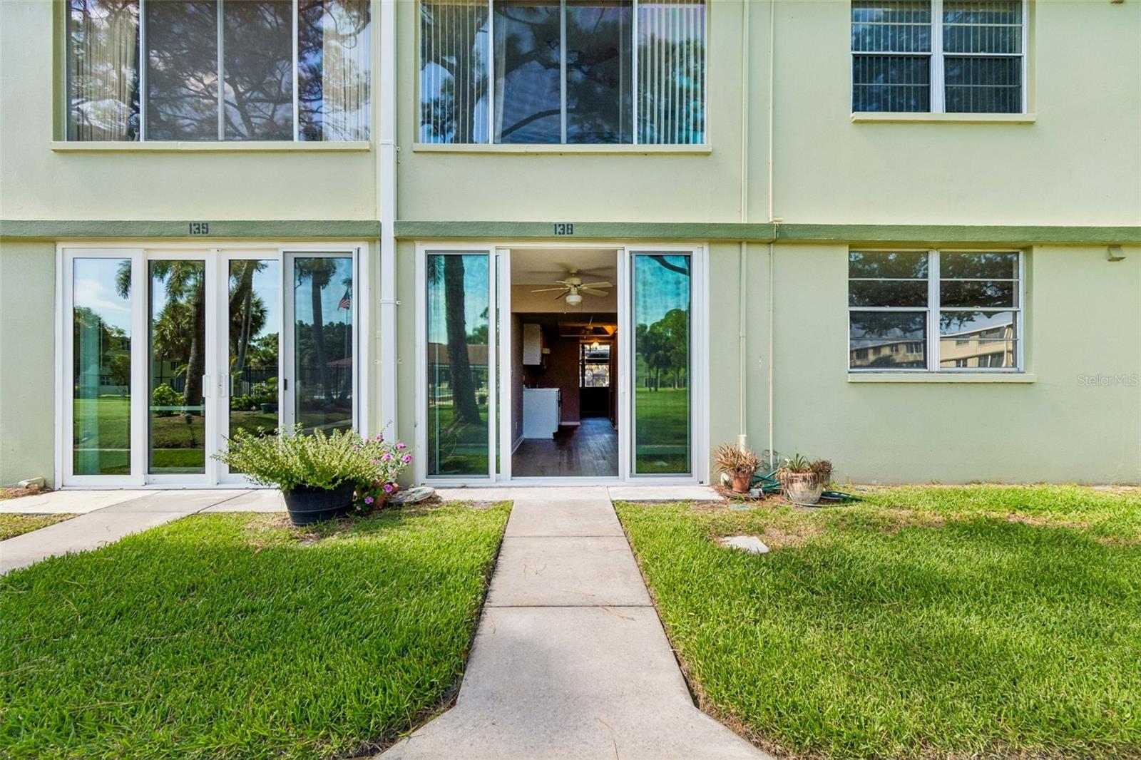 WINSTON PARK NORTHEAST - Residential