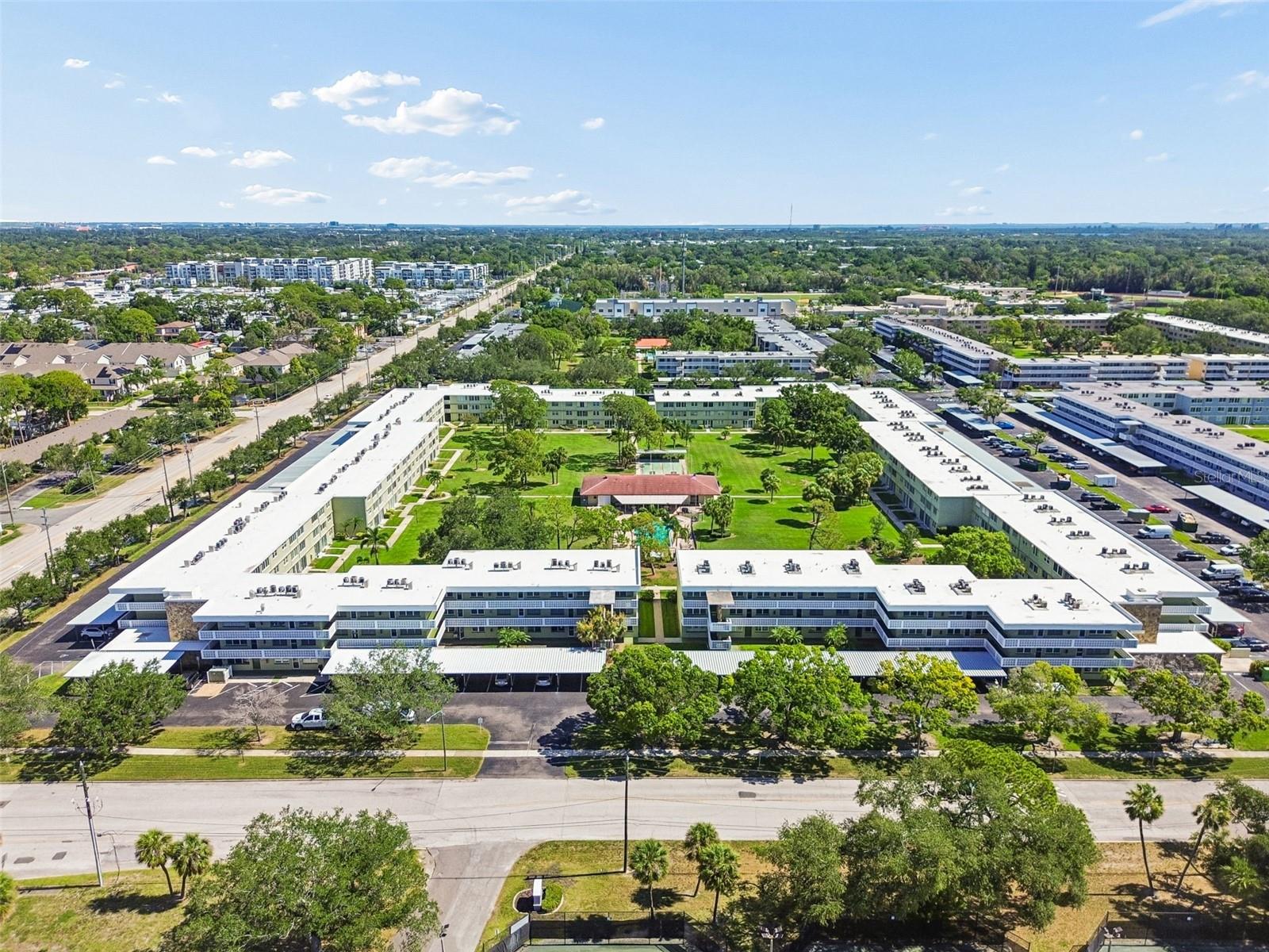 WINSTON PARK NORTHEAST - Residential