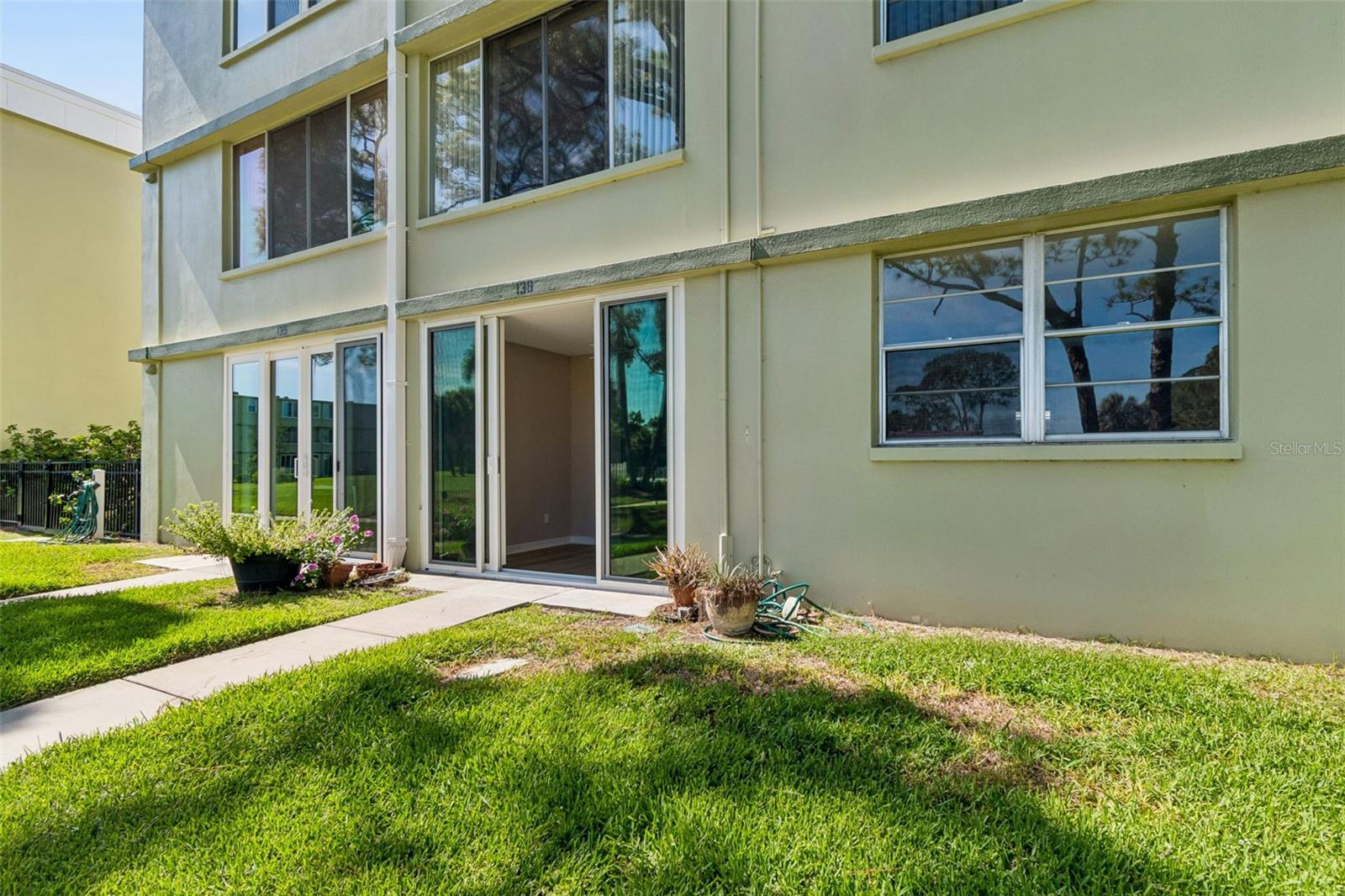 WINSTON PARK NORTHEAST - Residential