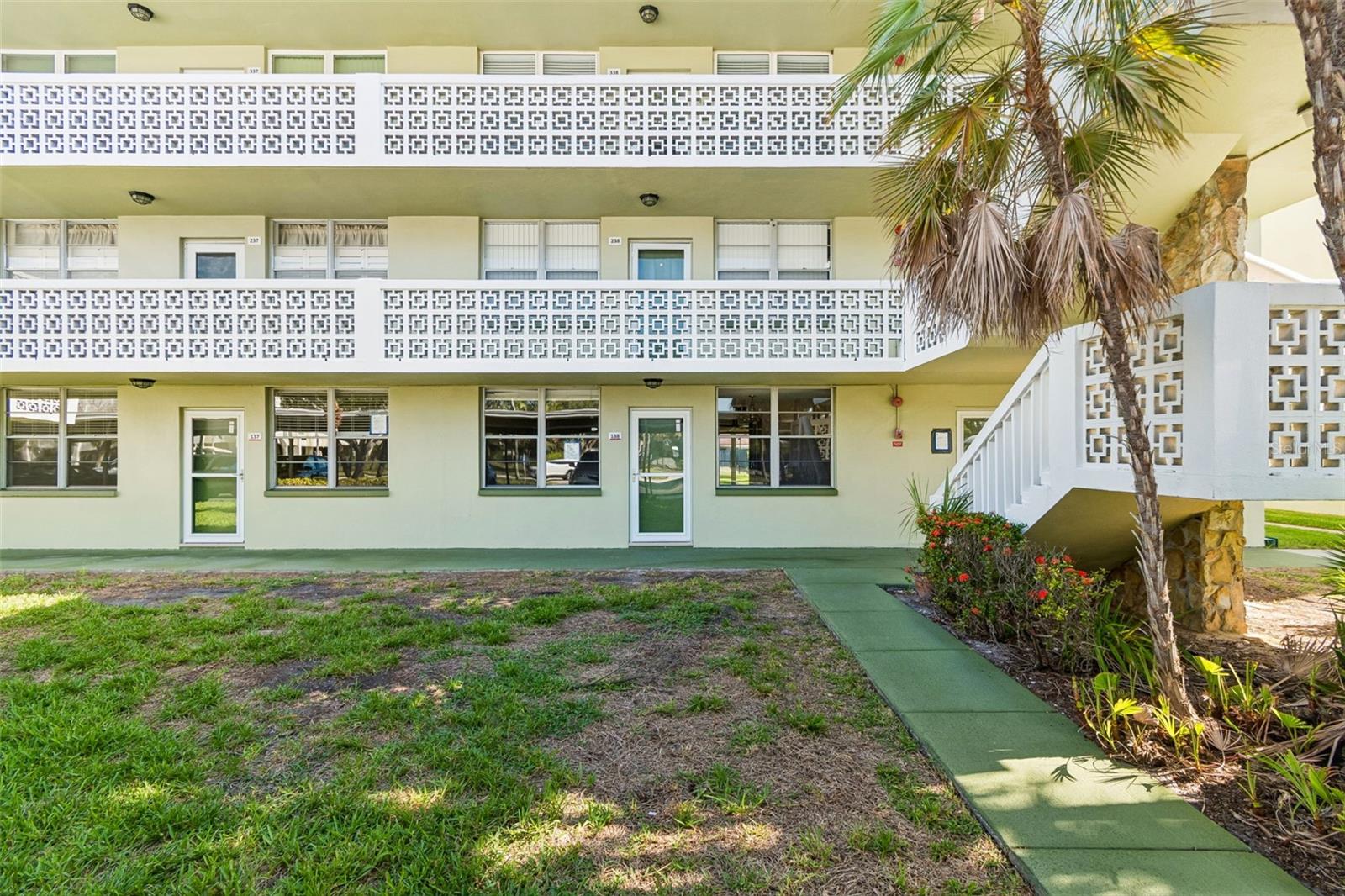 WINSTON PARK NORTHEAST - Residential