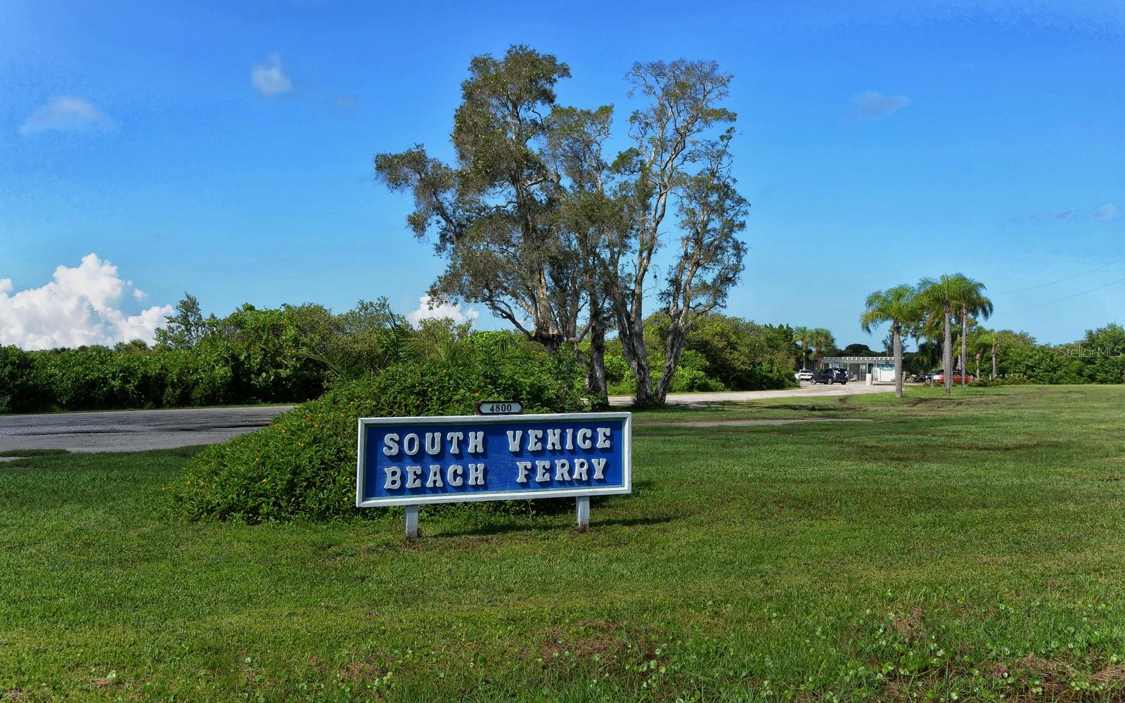 SOUTH VENICE - Residential