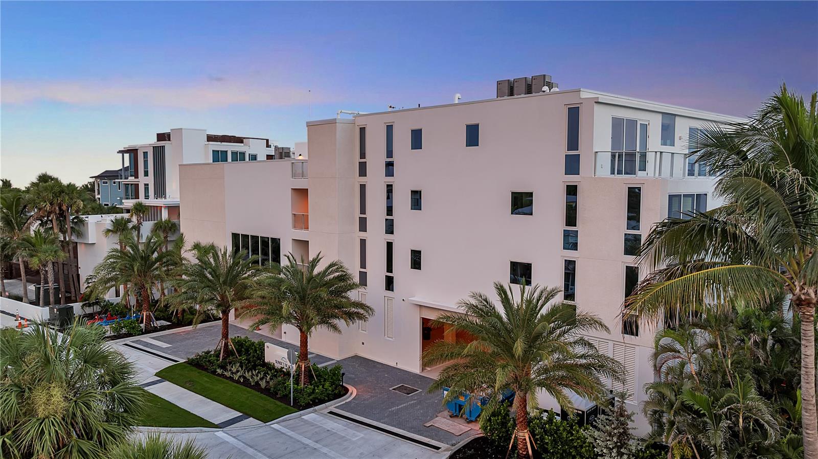SUNSET BEACH - Residential