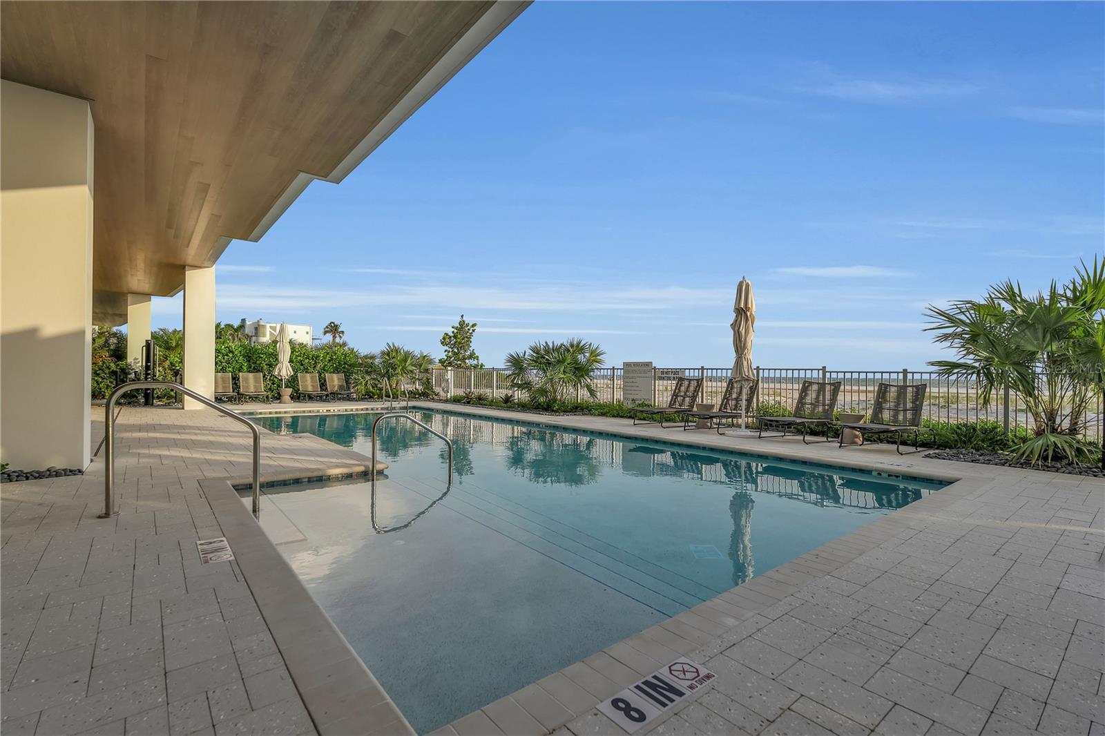 SUNSET BEACH - Residential
