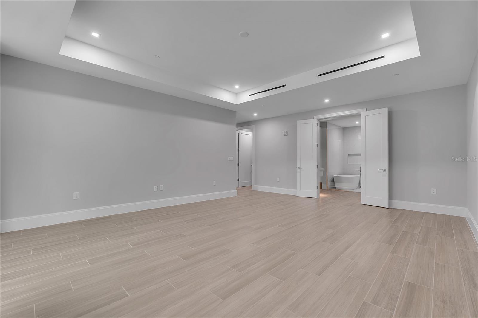 SUNSET BEACH - Residential