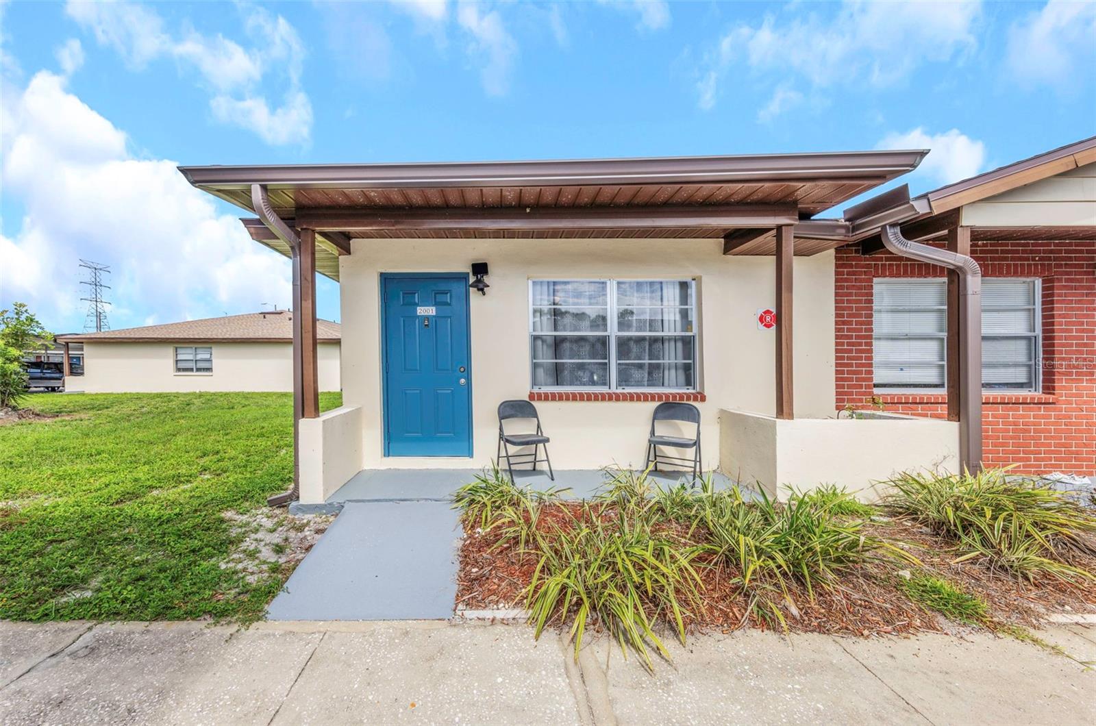 HILL CREST VILLAS - Residential
