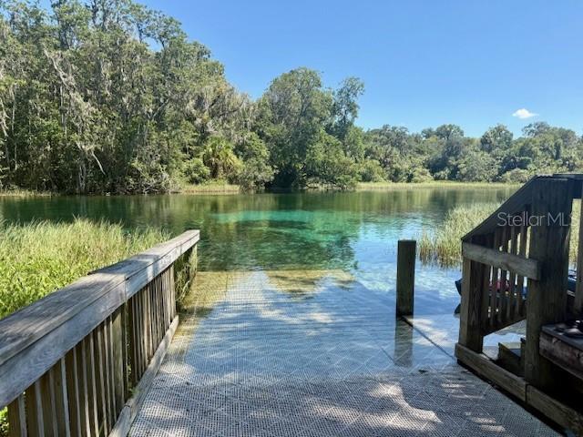 RAINBOW LAKES ESTATE - Land