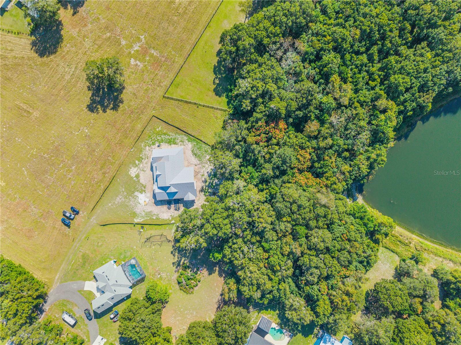 1382 - SEC 6 TWP 17 RNG 30 PART OF - Residential