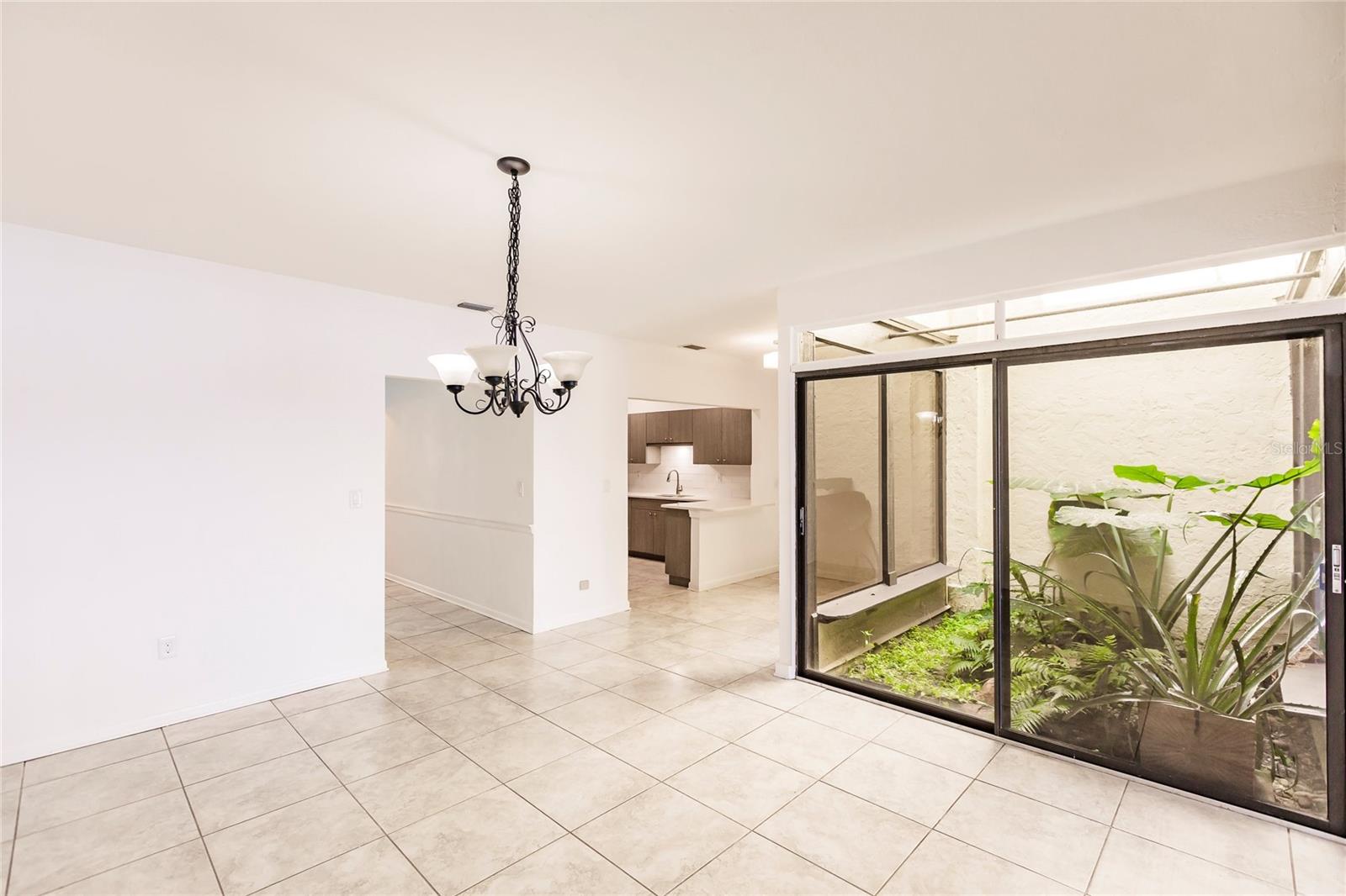 LAKE SUZY VILLAS - Residential